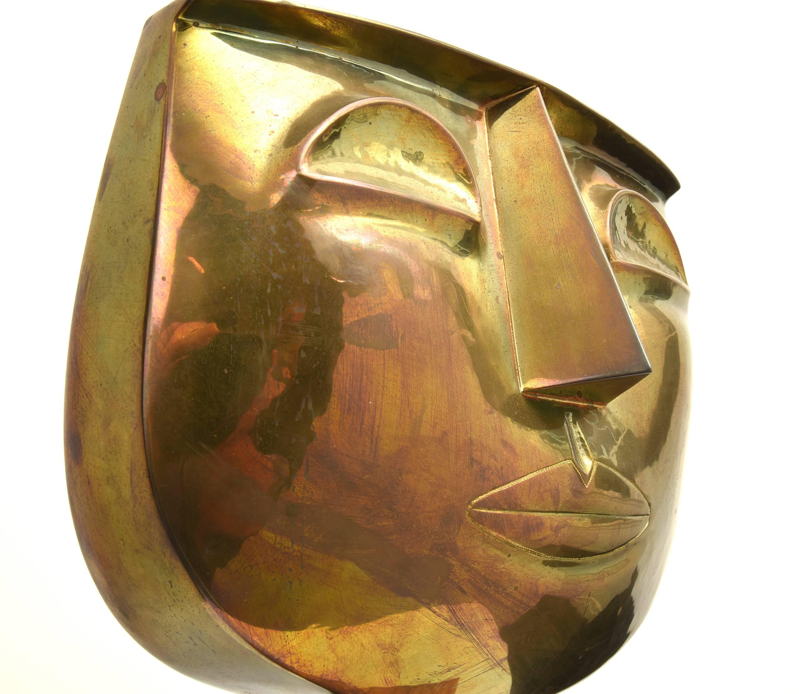 Oswaldo Guayasamin Sculpture Tête en laiton, années 1960 3