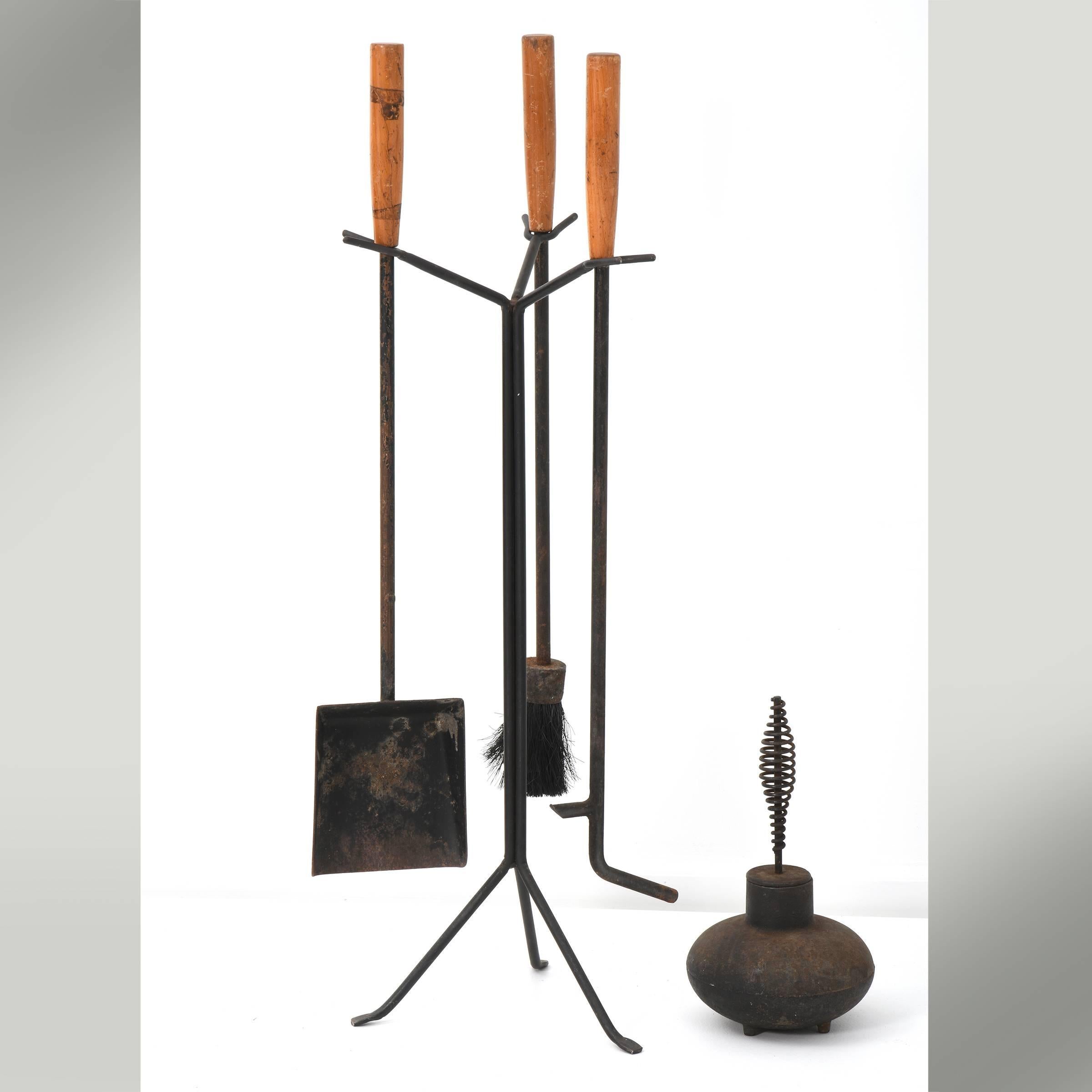 Irving Harper / George Nelson Assoc. for Howard Miller

USA, 1951

Fireplace tool set and stand, including poker, hearth broom, and shovel w/ birchwood handles.

Measure: 33.5 H x 13.5 W x 13.5 D in
27 H x 10.5 W in (base only)

Original