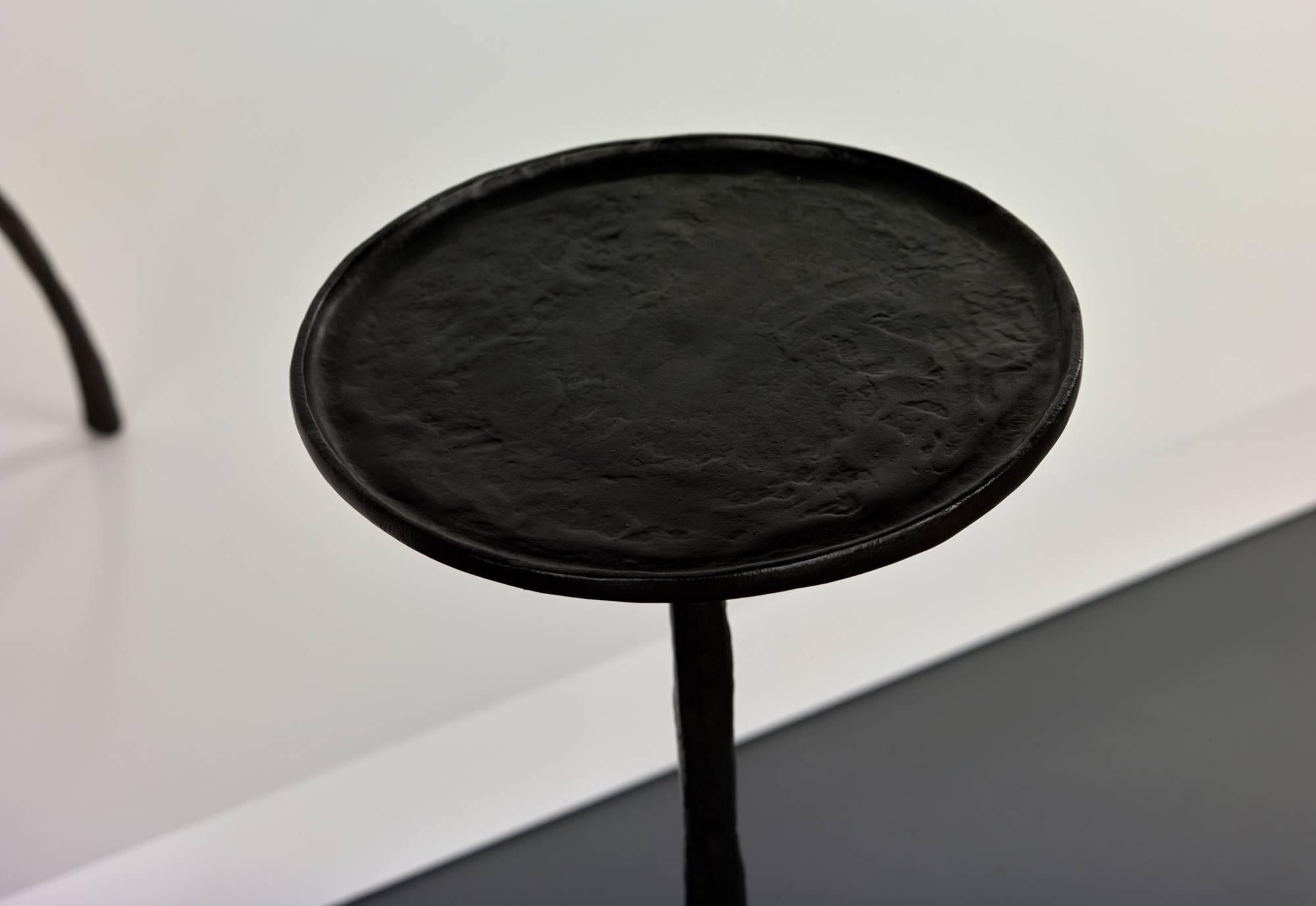 Moderne Christian Liaigre Tables d'appoint en bronze