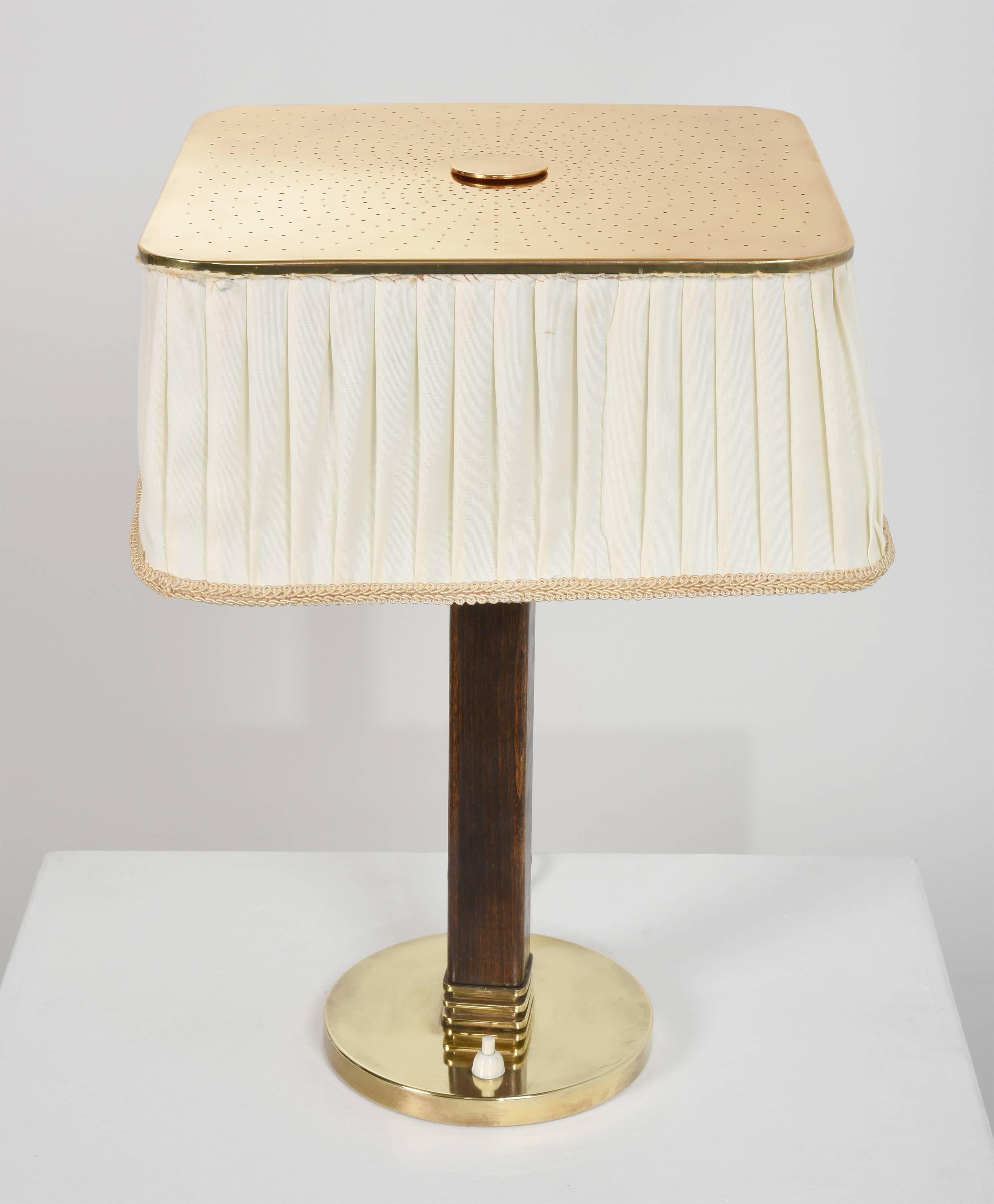 Scandinavian Modern Paavo Tynell Desk Lamp, Model 5066, 1940s