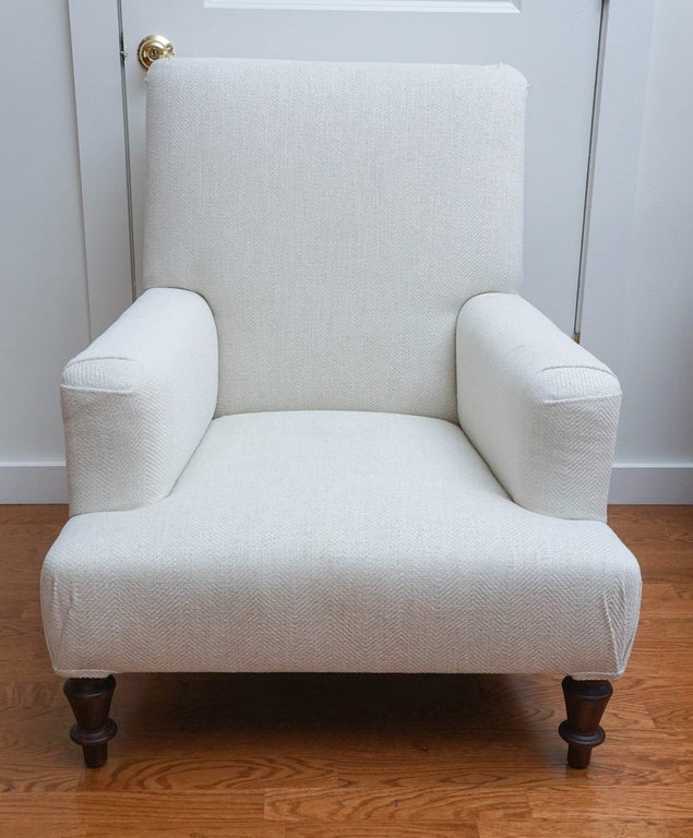 Stunning French upholstered club chair.
Shown in a dark mahogany finish.
Custom finishes available: cerused oak, mahogany, mocha walnut
COM: 10 yards based on a 54