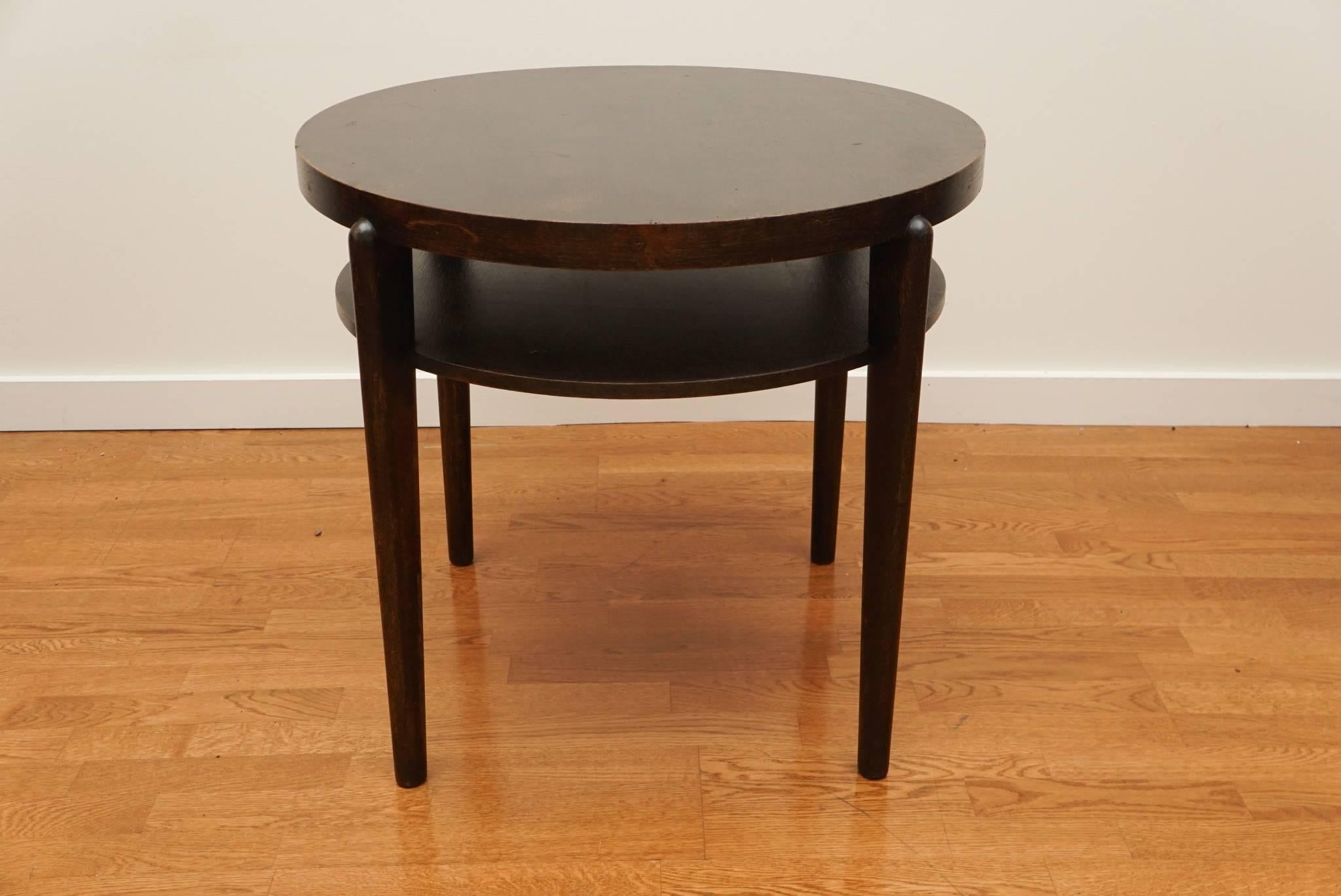 Mid-Century wooden round side table, with a shelf.