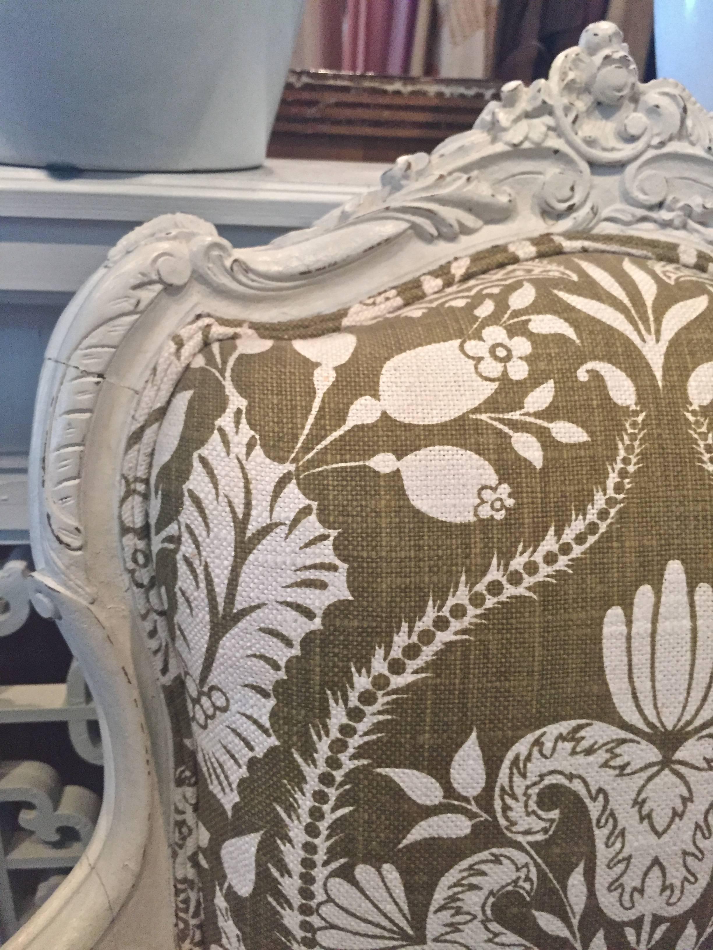 19th Century Carved French Chair In Good Condition For Sale In Dallas, TX