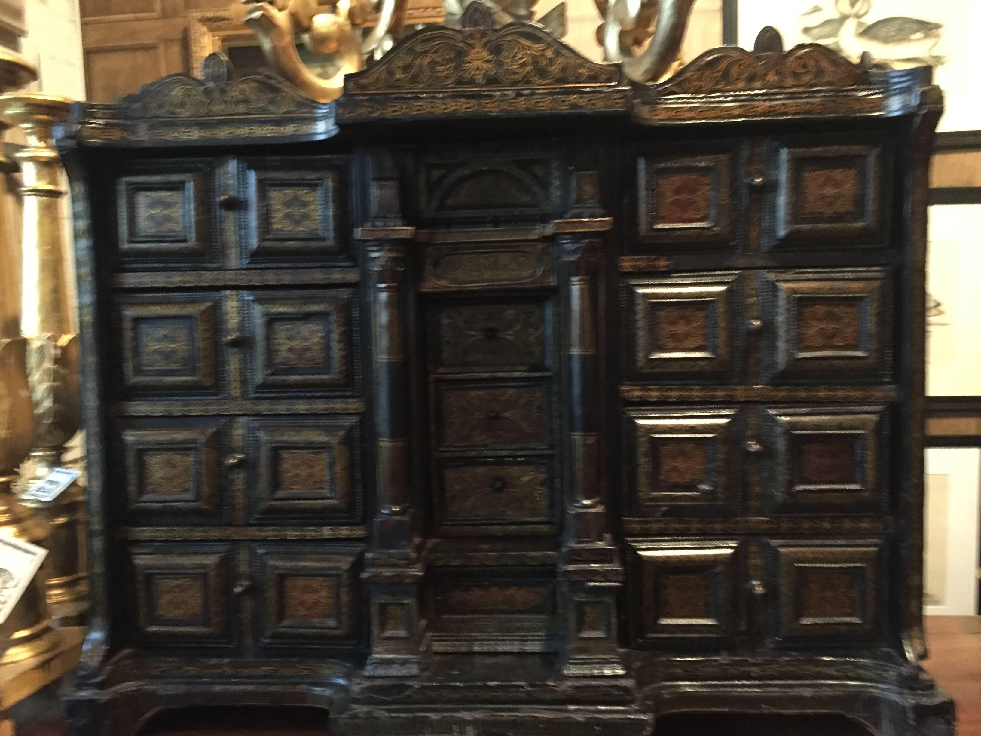 Anglo-Indian Portuguese Chest In Good Condition For Sale In Dallas, TX
