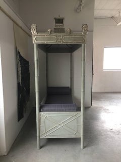 Chinese Pagoda Daybed by Michelle Nussbaumer