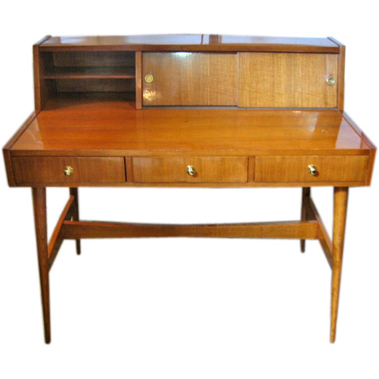 Erstaunlicher Pallisandre-Schreibtisch aus der Mitte des Jahrhunderts im Angebot