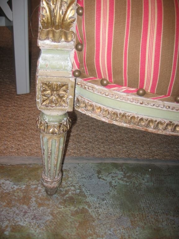 Louis XVI Style Settee In Good Condition In Dallas, TX