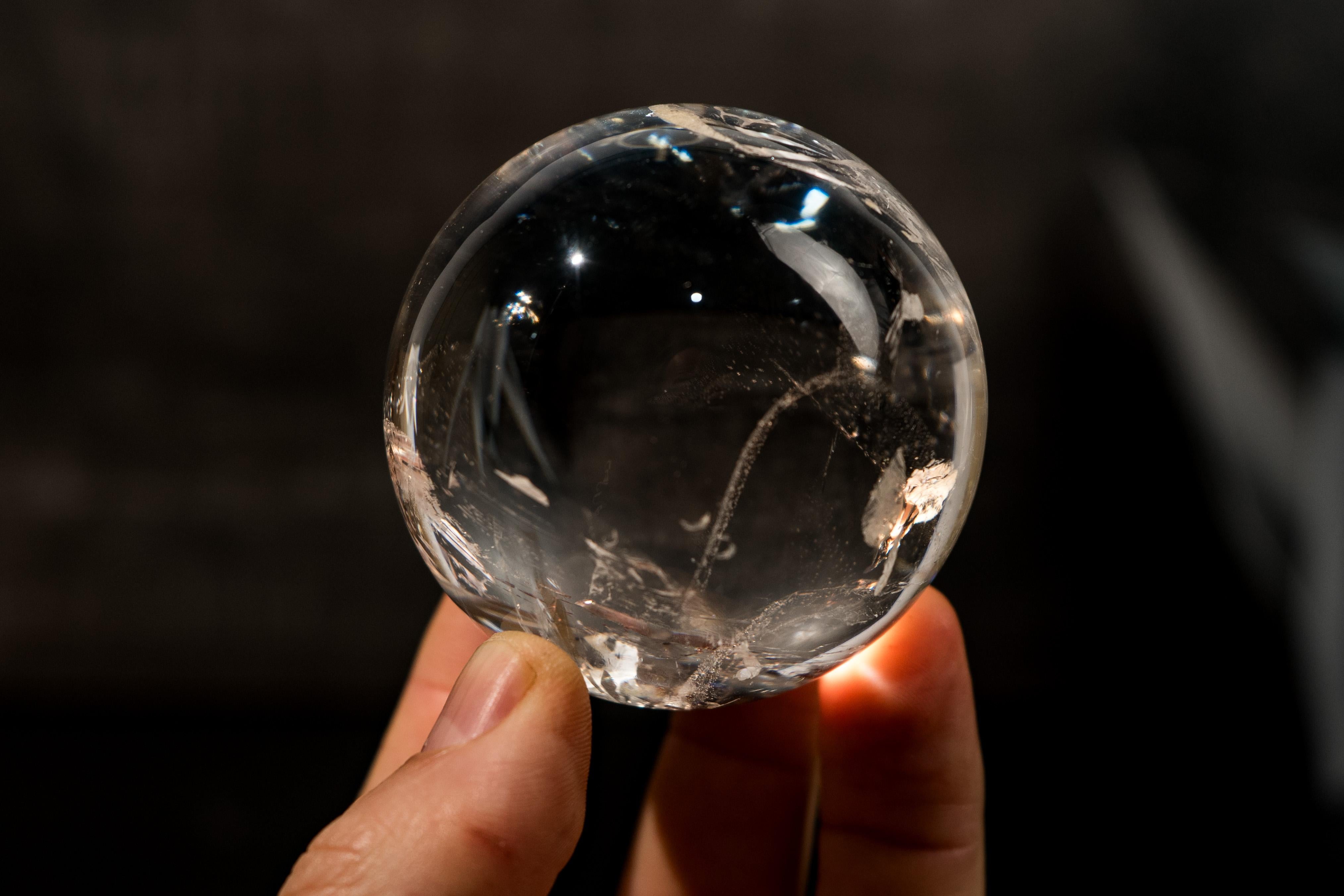Water-clear AAA Quartz Sphere, High-Grade natural crystal ball from Diamantina, Brazil

▫️ Description

This is a very special AAA-quality Crystal Quartz Sphere with beautiful internal rainbows. The raw crystal for this sphere comes from Diamantina,