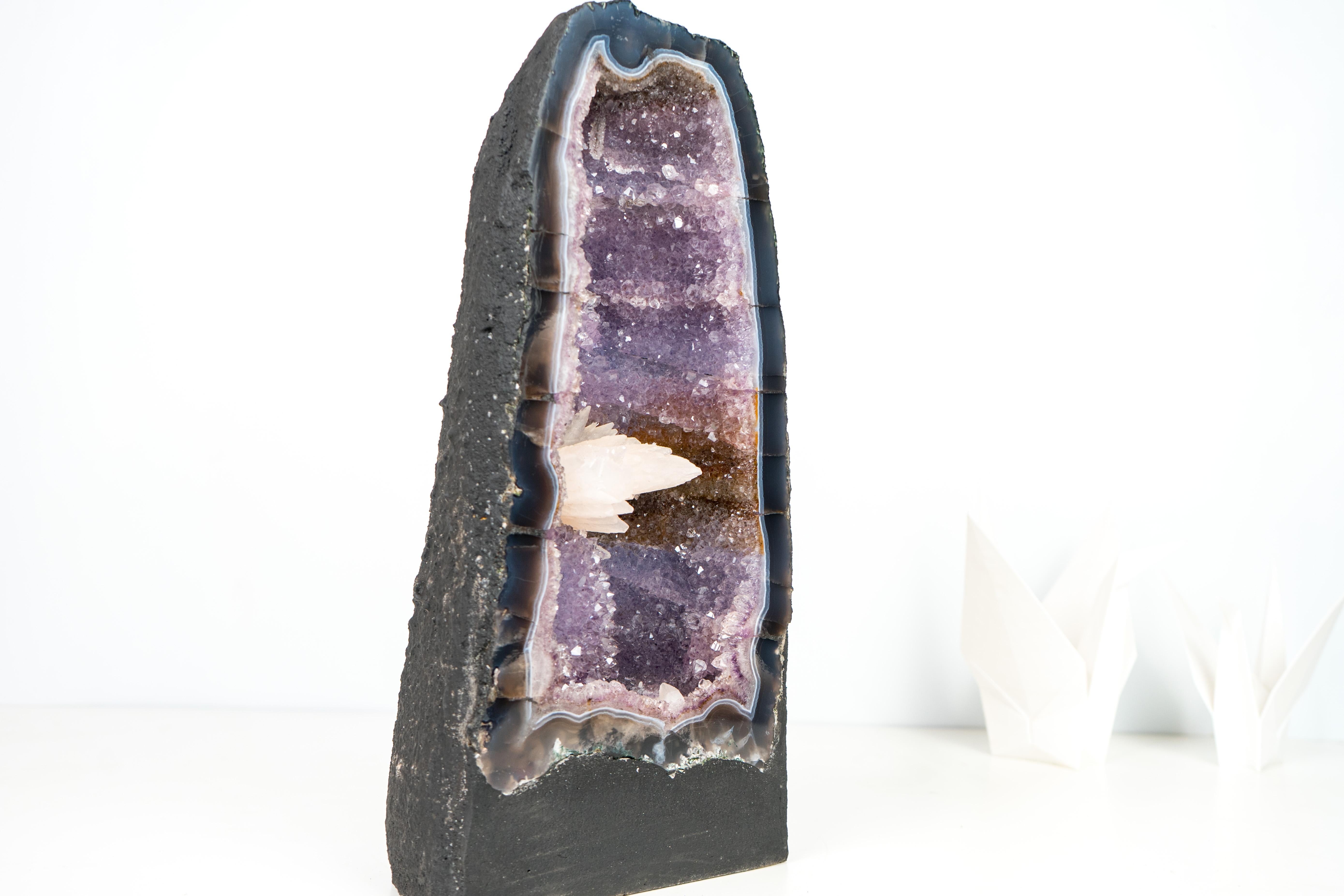 Brazilian Geode Cathedral with Rare Reactive fluorescent Calcite For Sale