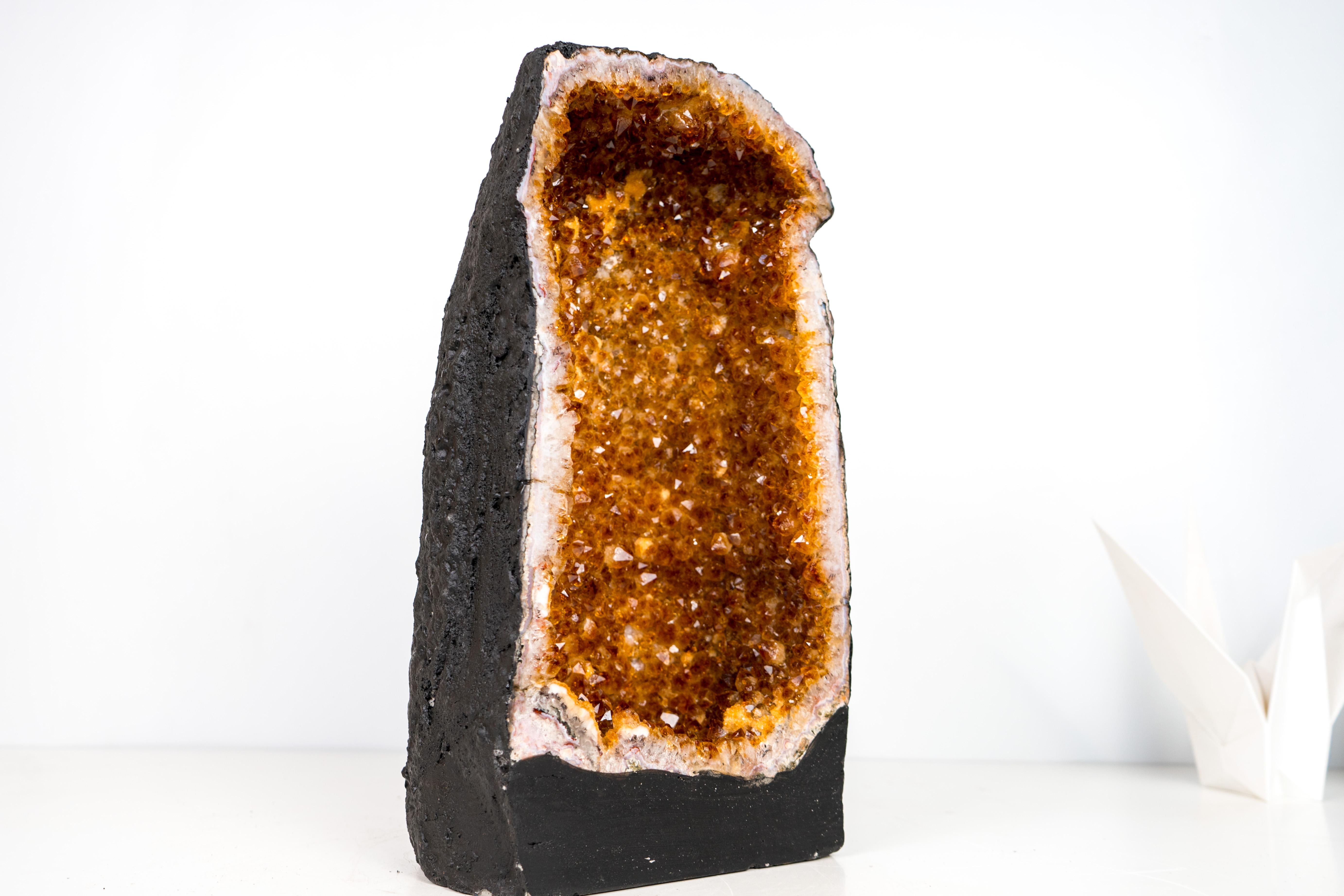 XXI secolo e contemporaneo Geode cattedrale di Citrino arancione dorato di alta qualità in vendita
