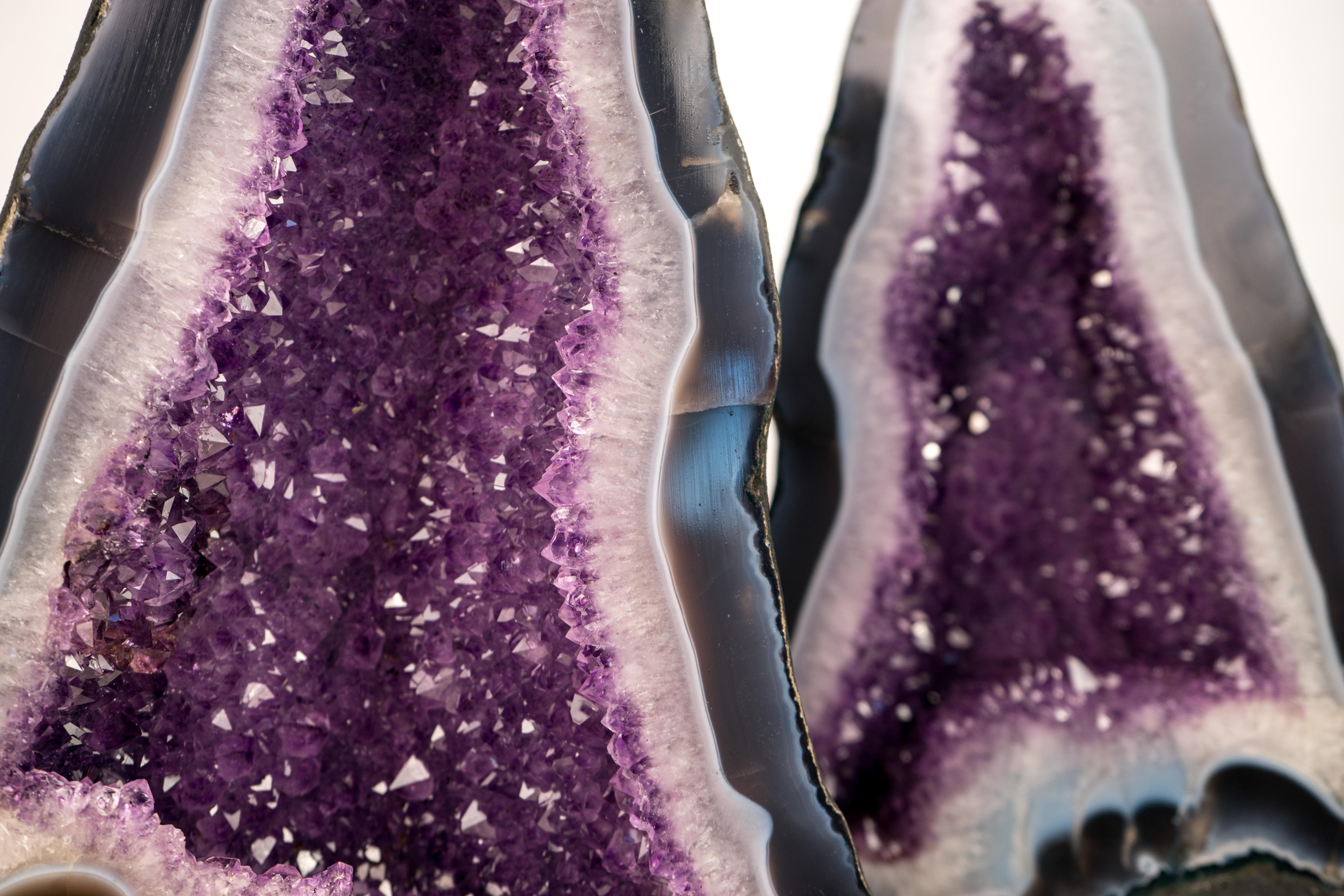 Contemporary Rare Bookmatching Pair of Blue & White Lace Agate Geodes For Sale