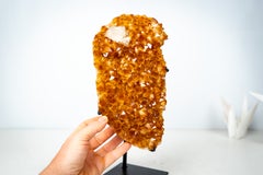 Cluster naturale di citrino di alta qualità con calcite