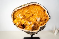 Spektakuläre goldgelbe Citrin-Geodenhöhle