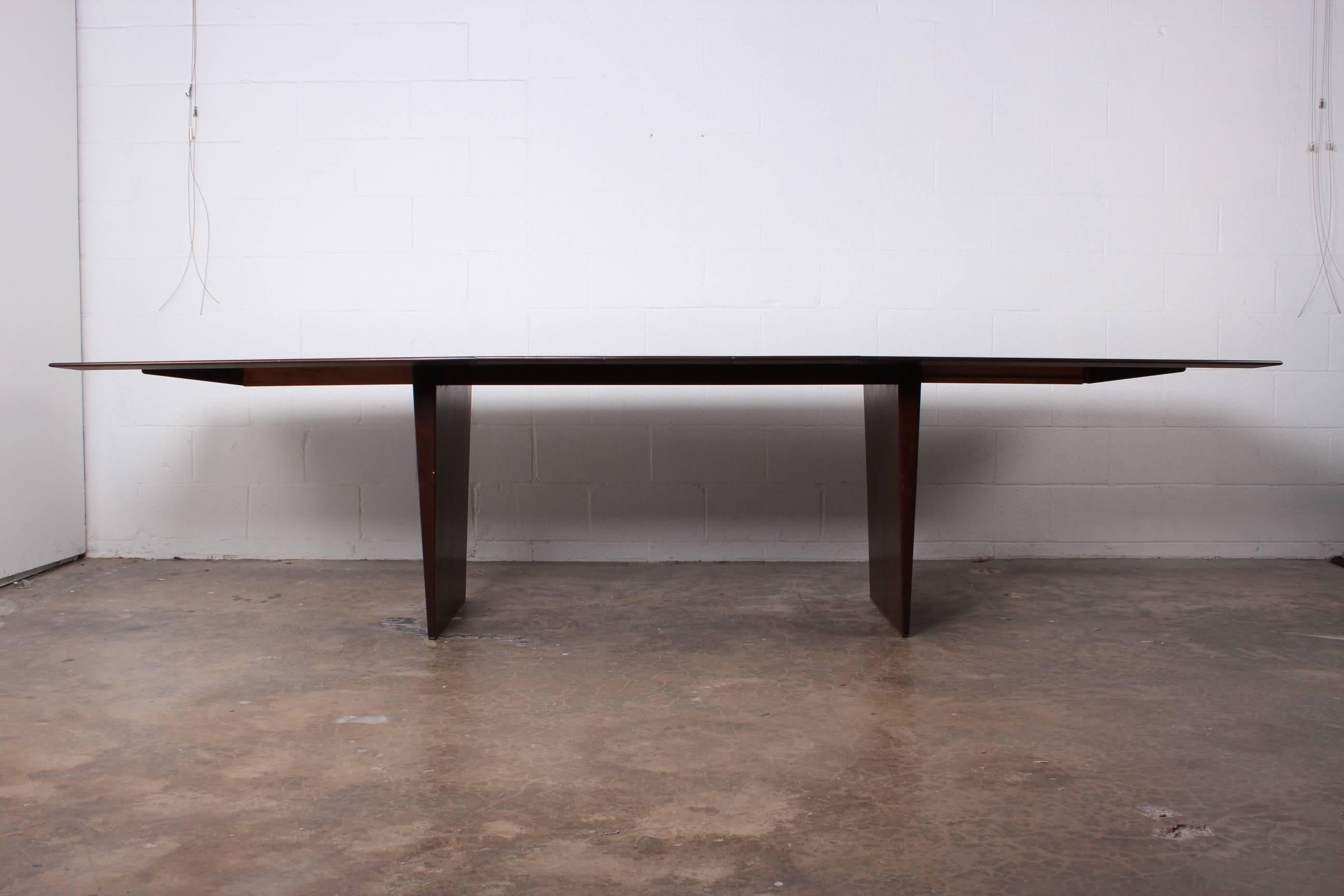 Large Walnut Dining Table by Edward Wormley for Dunbar In Good Condition In Dallas, TX