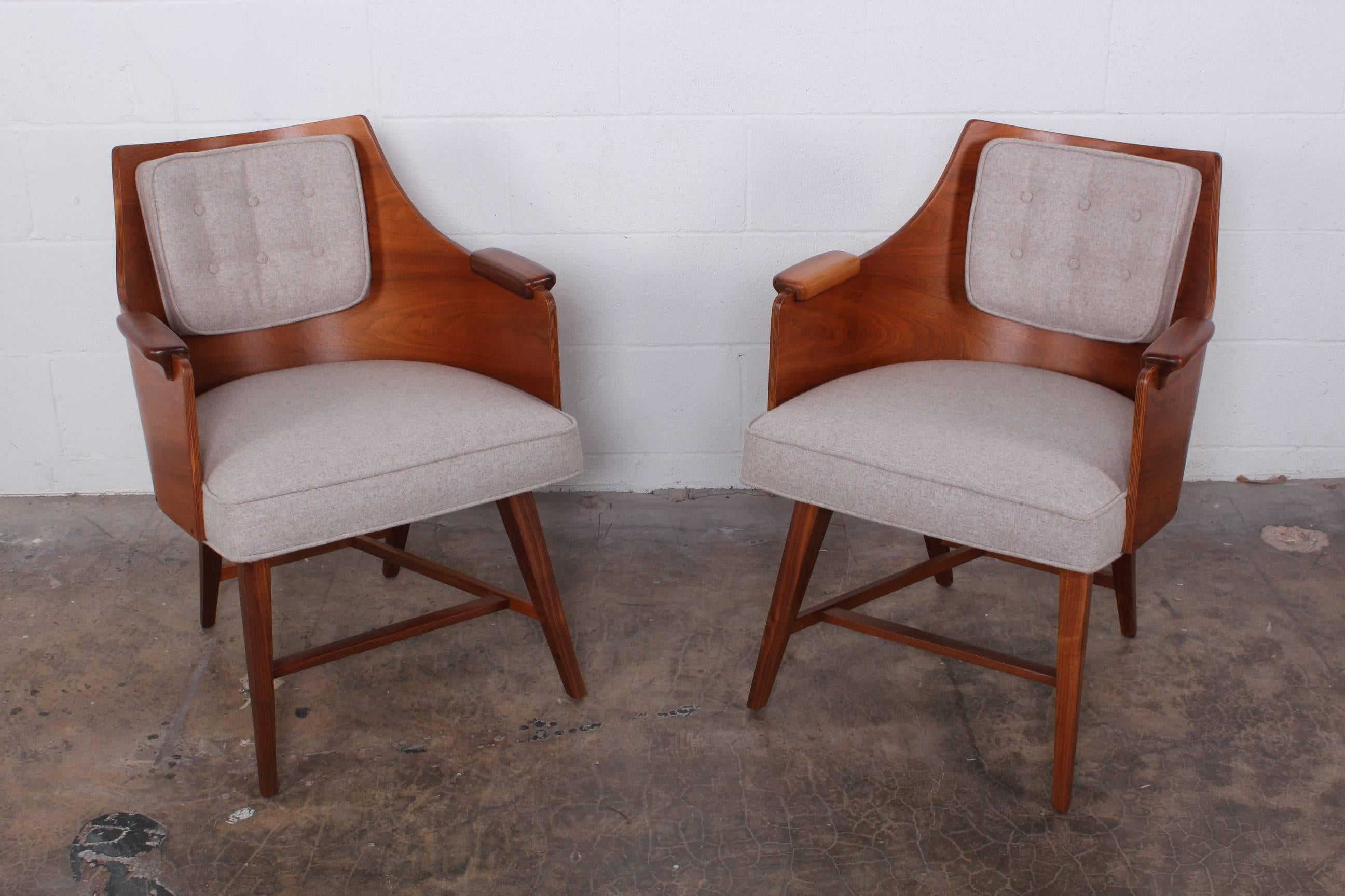 Rare Pair of Lounge Chairs by Edward Wormley for Dunbar 1