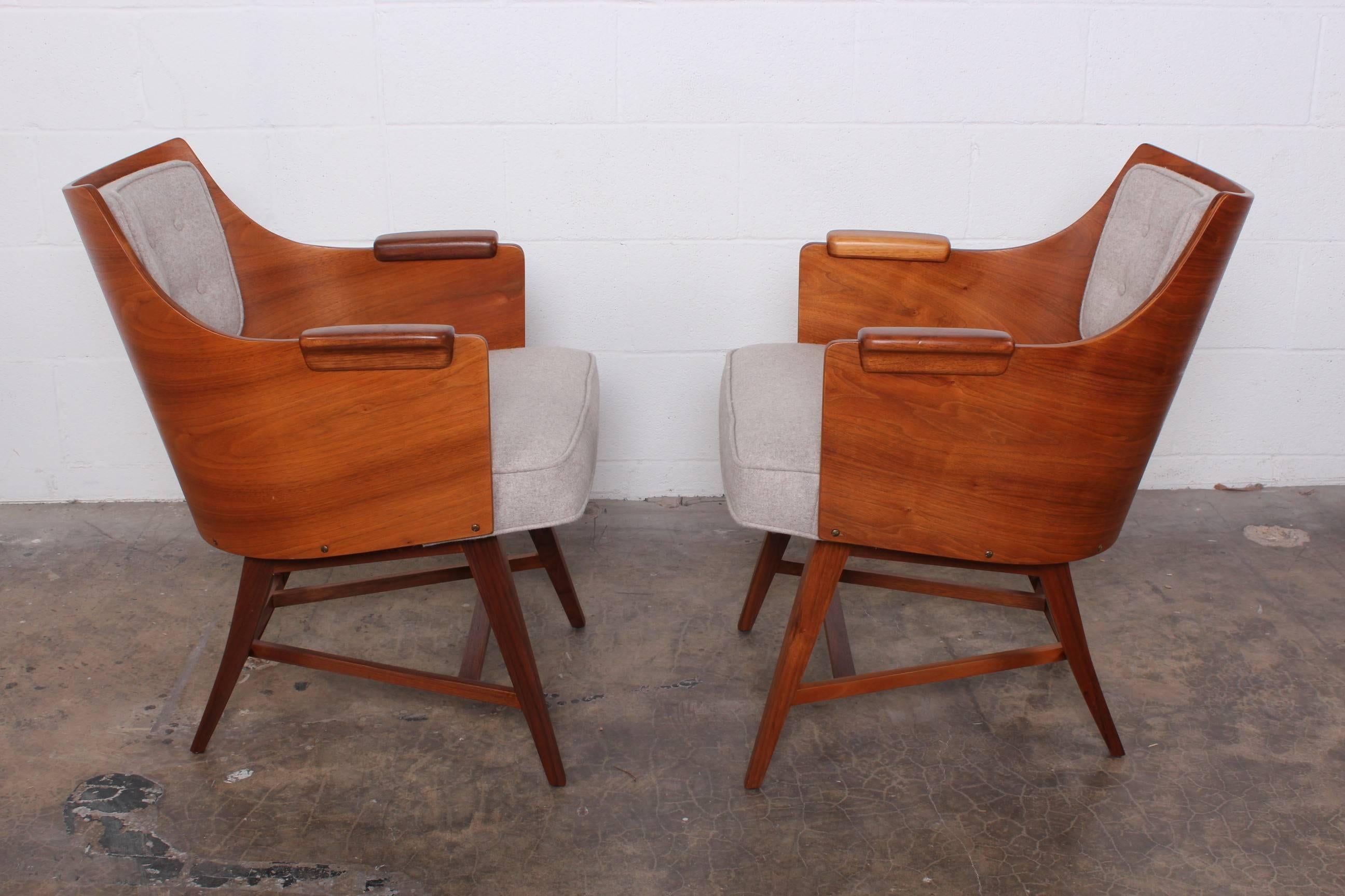 Rare Pair of Lounge Chairs by Edward Wormley for Dunbar 6