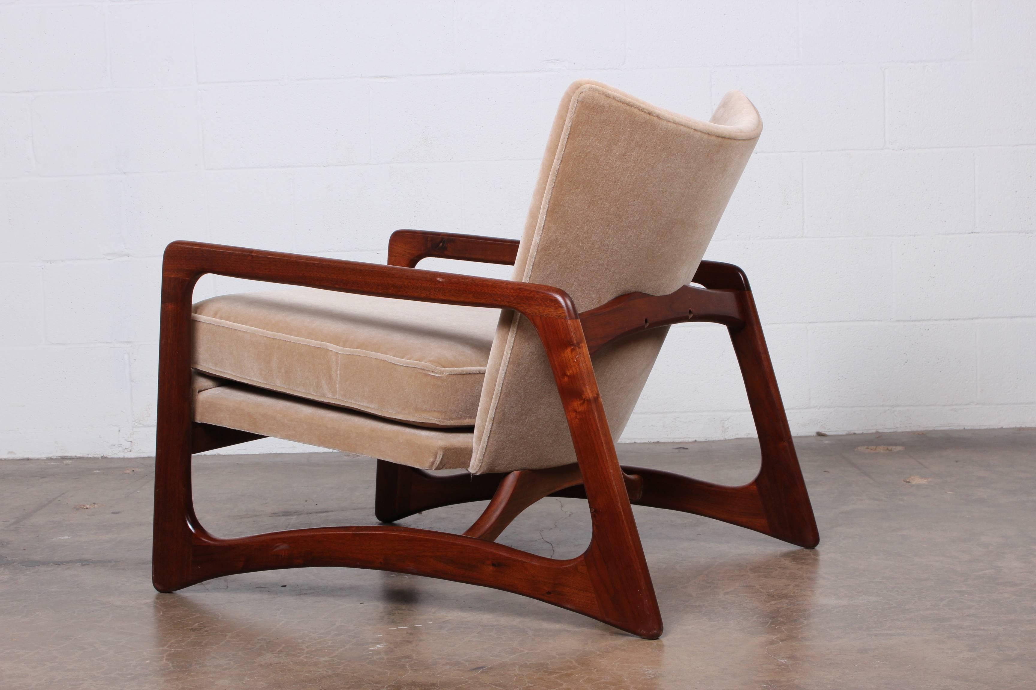 Pair of Lounge Chairs by Adrian Pearsall 5