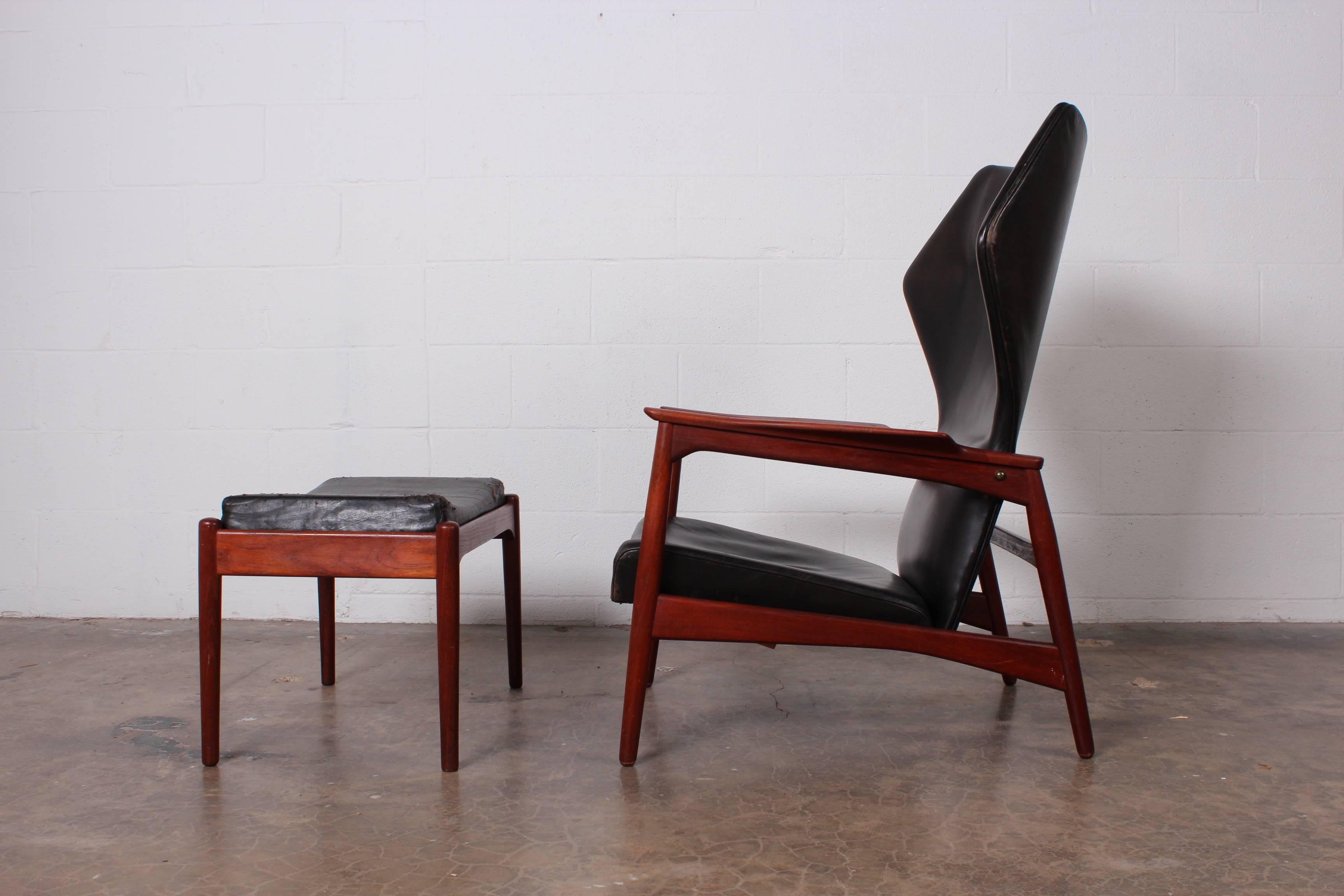 Adjustable Leather Lounge Chair and Ottoman by Ib Kofod-Larsen 3