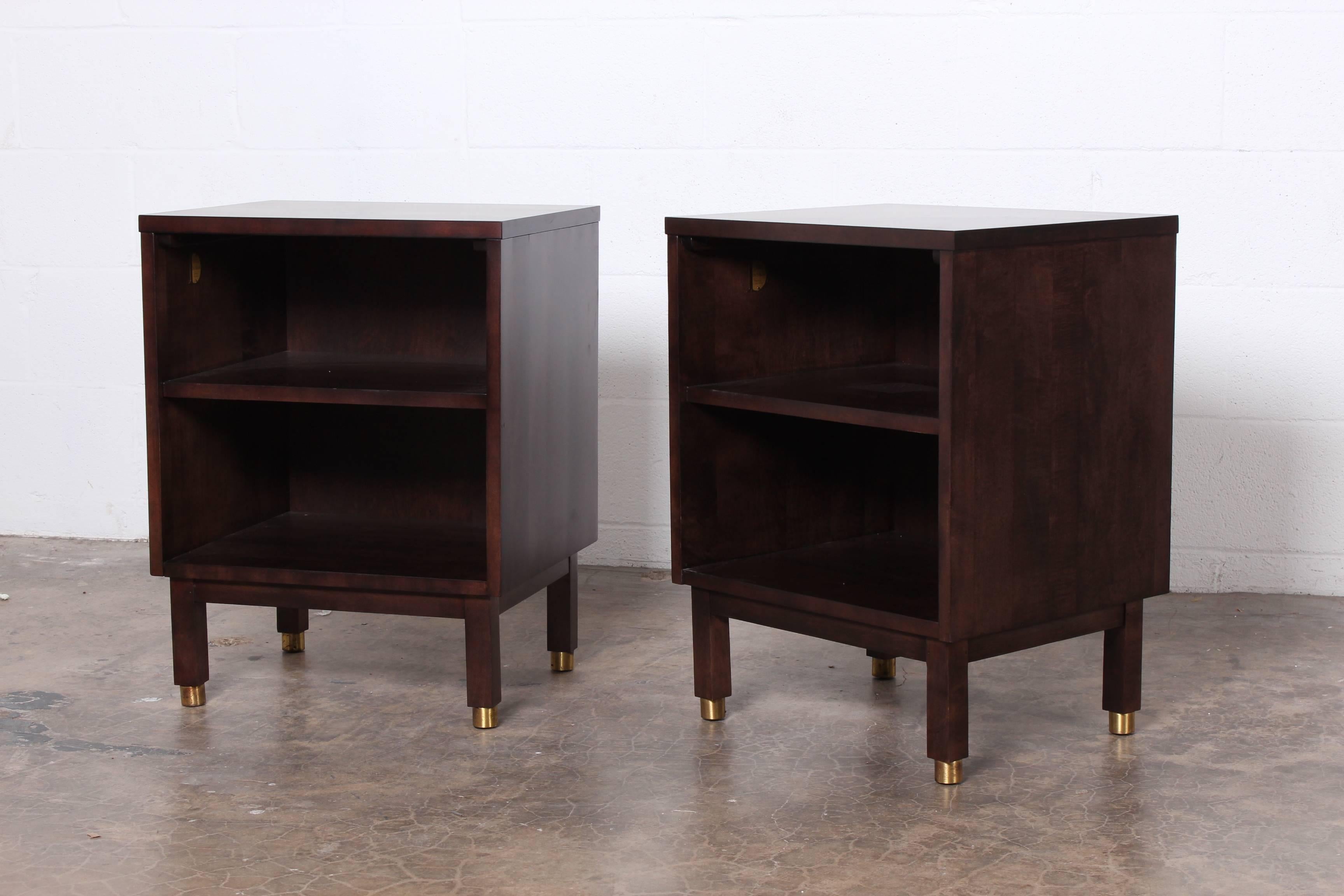 Pair of Nightstands by Edward Wormley for Dunbar 4