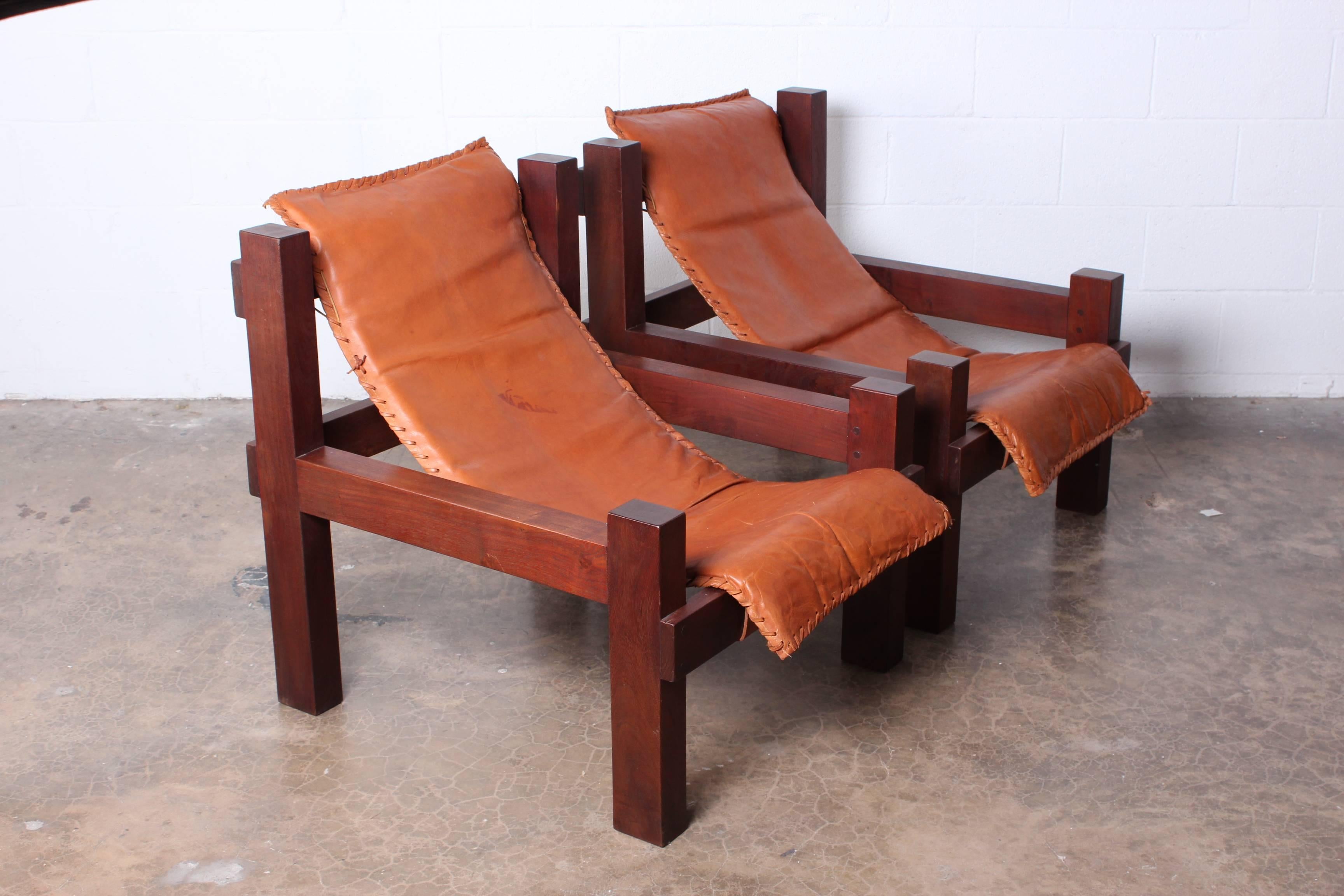 Pair of Large Leather Sling Chairs 2