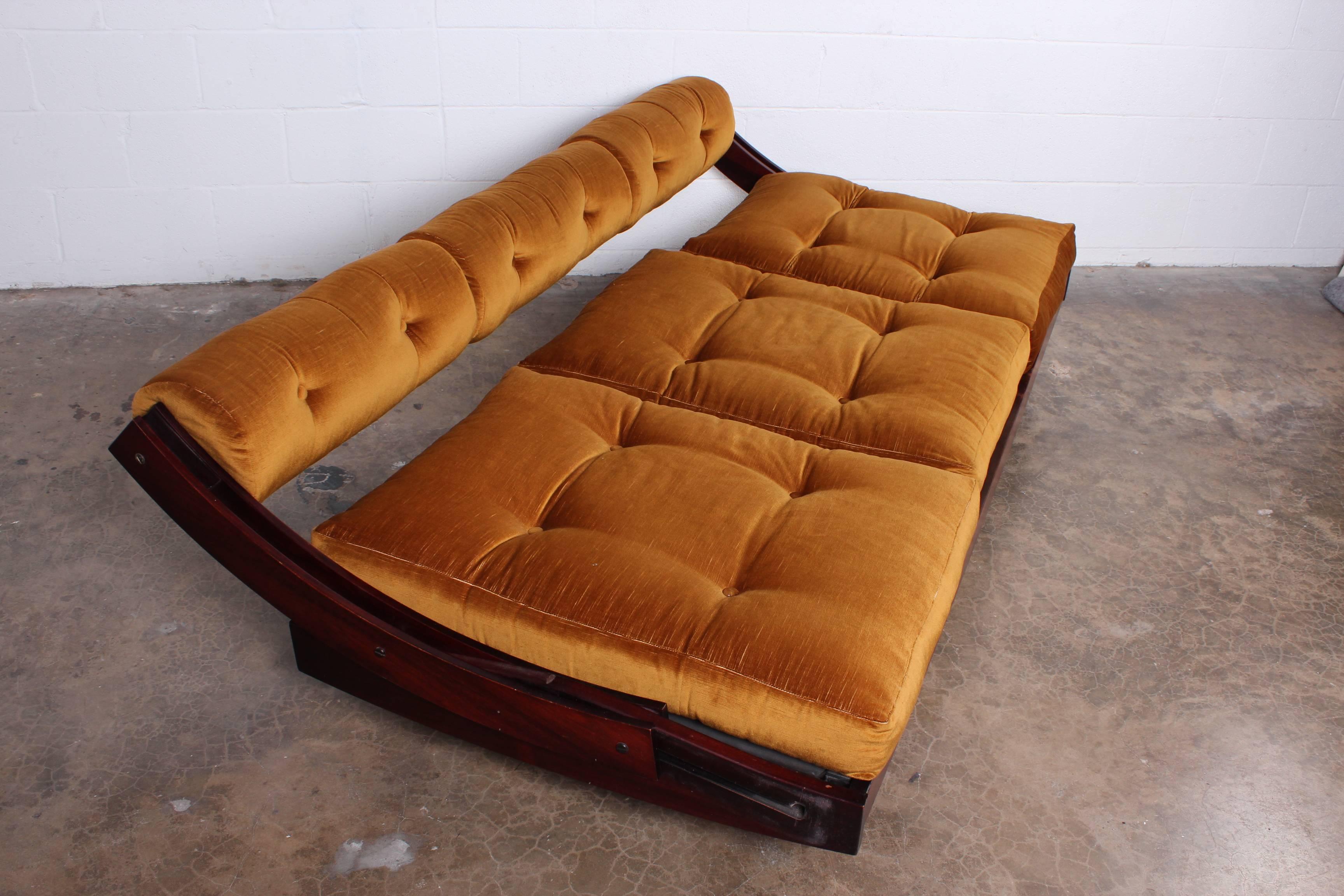 Pair of Daybeds by Gianni Songia for Sormani 3