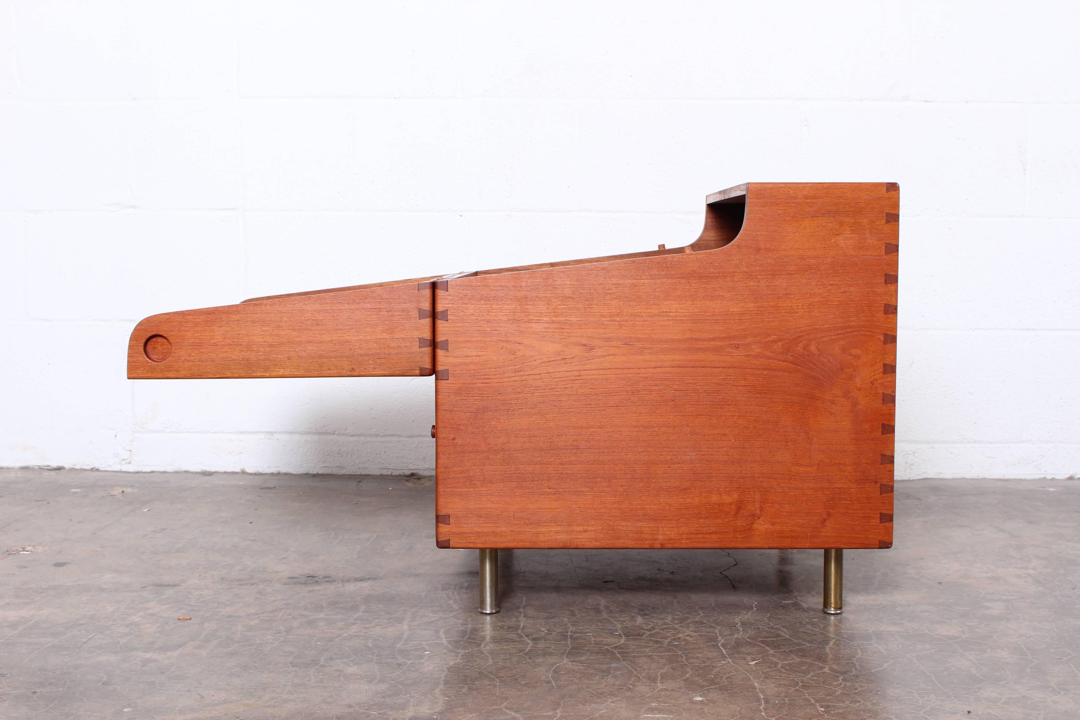 Mid-20th Century Hans Wegner Teak Cube Bar