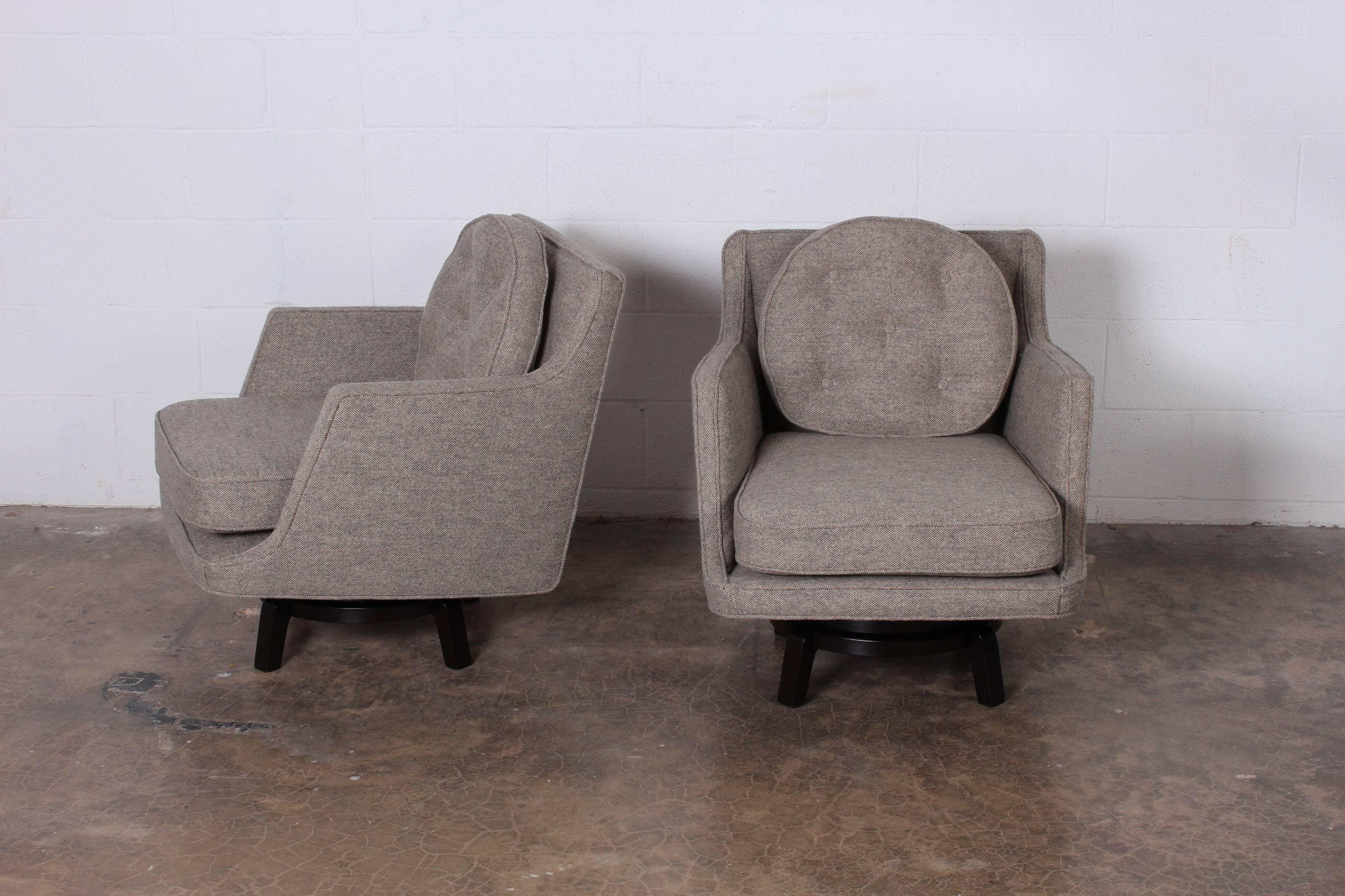 Pair of Swivel Chairs by Edward Wormley for Dunbar 4