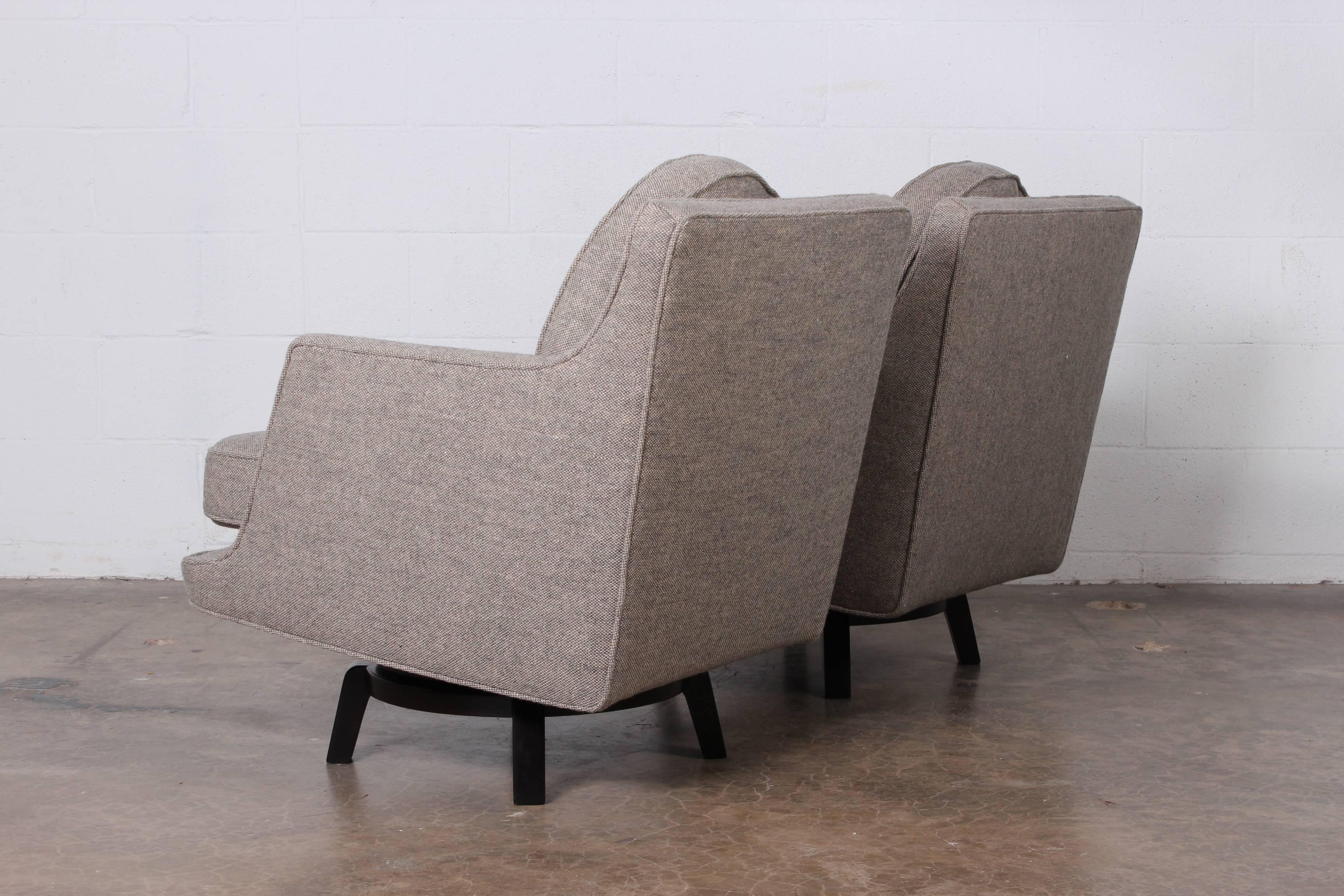 Pair of Swivel Chairs by Edward Wormley for Dunbar 3