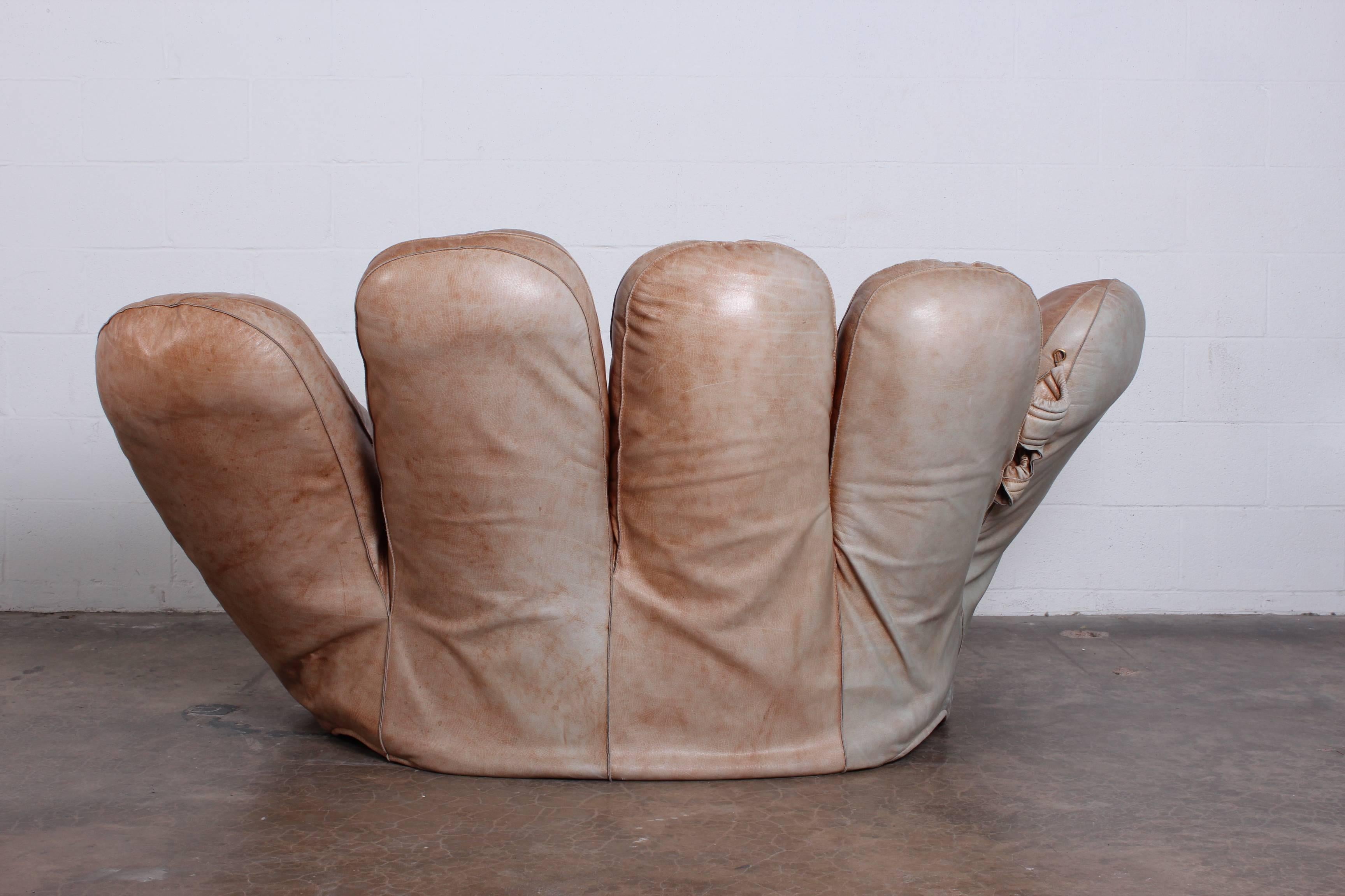 Vintage Joe Glove Chair by De Pas Donato D'urbino and Lomazzi In Good Condition In Dallas, TX