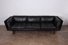 Leather V11 Sofa by Illum Wikkelsø