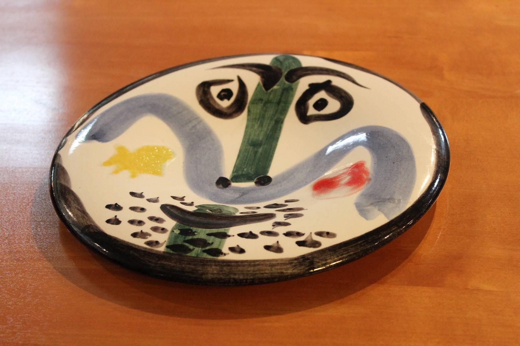 Pablo Picasso Face No. 130, Madoura, 1963 In Excellent Condition In Dallas, TX
