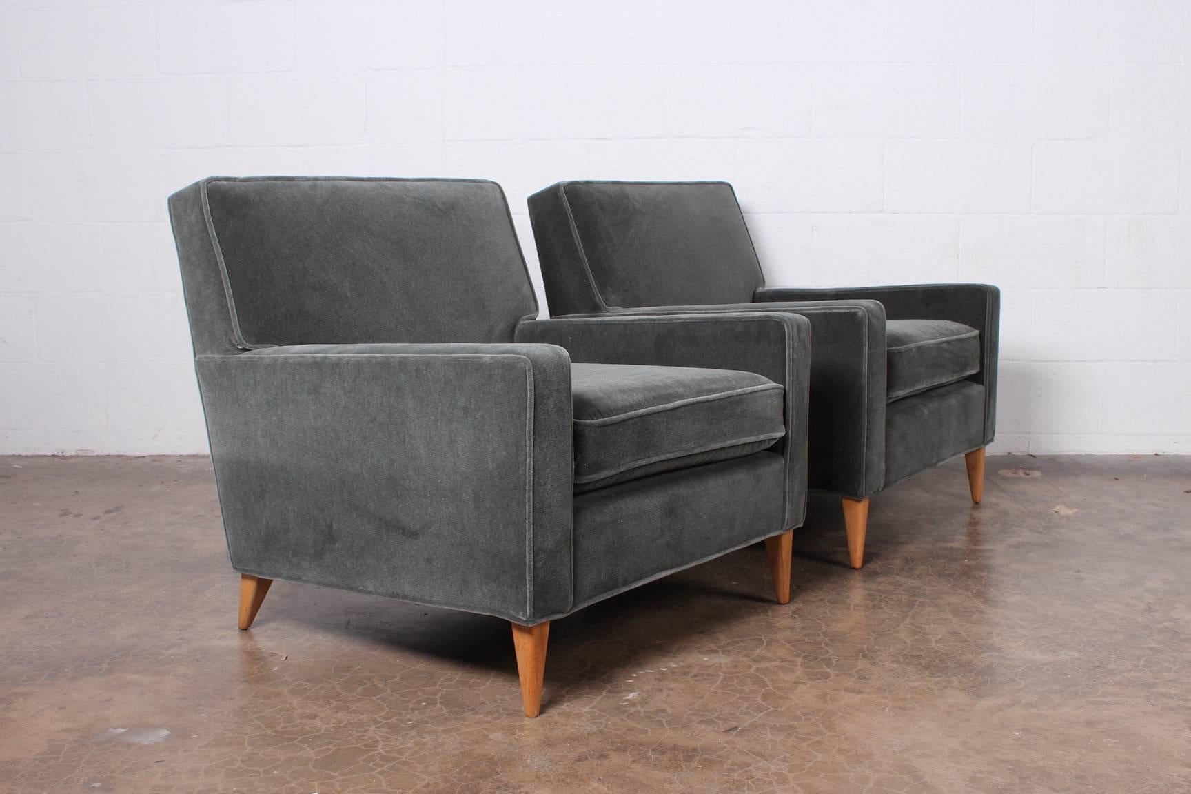 Pair of Paul McCobb for Custom Craft Lounge Chairs 5