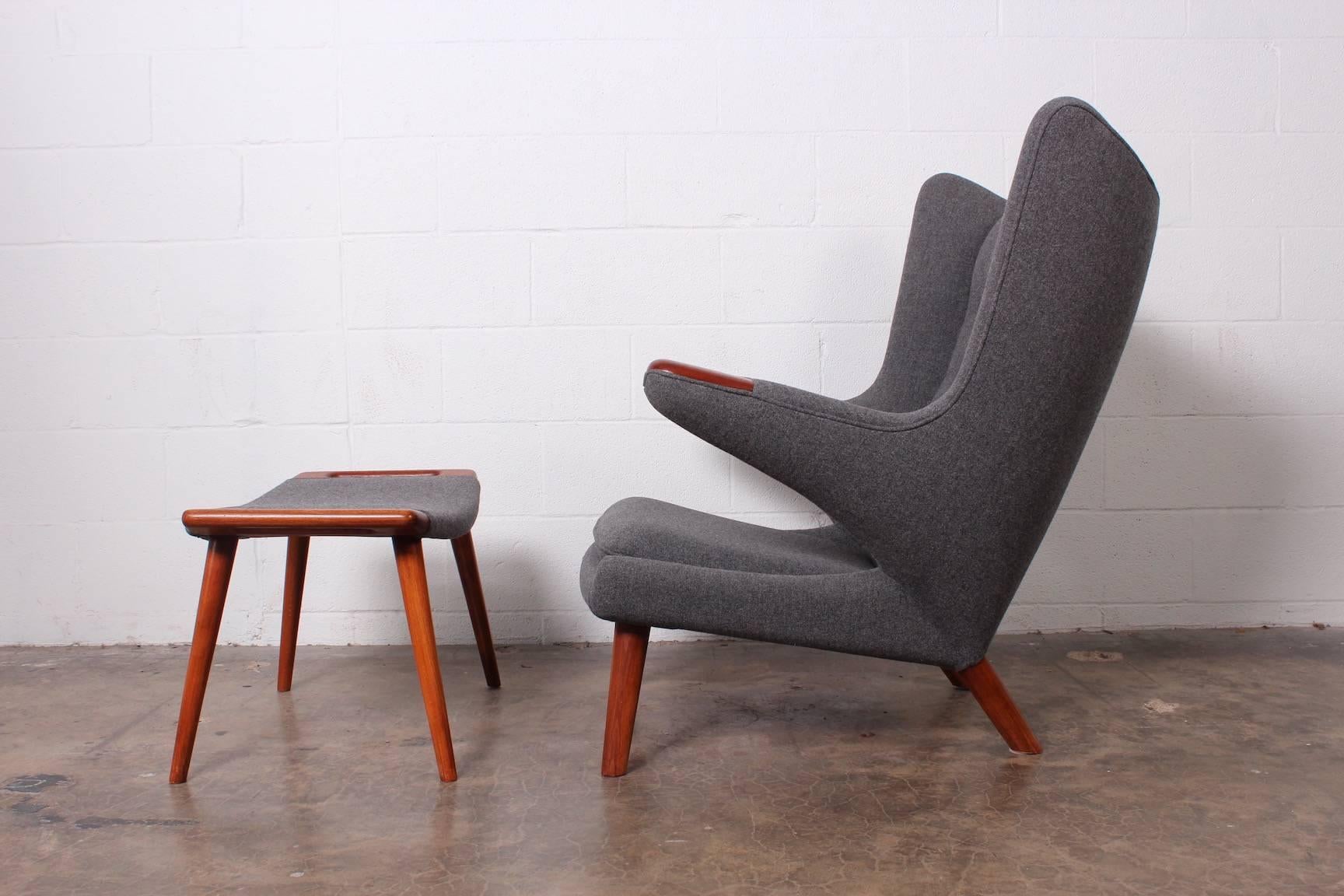 Papa Bear Chair and Ottoman by Hans Wegner In Good Condition In Dallas, TX