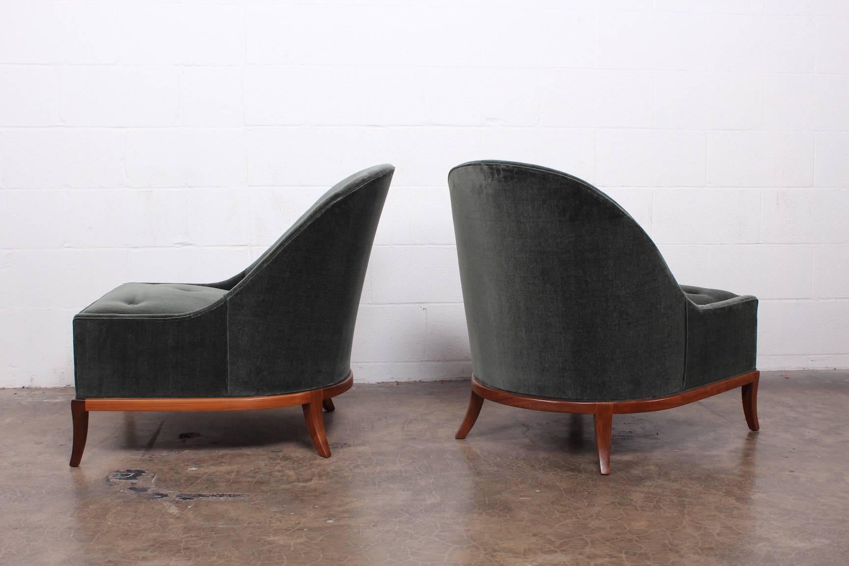 Mid-20th Century Pair of Slipper Chairs by T.H. Robsjohn-Gibbings for Widdicomb