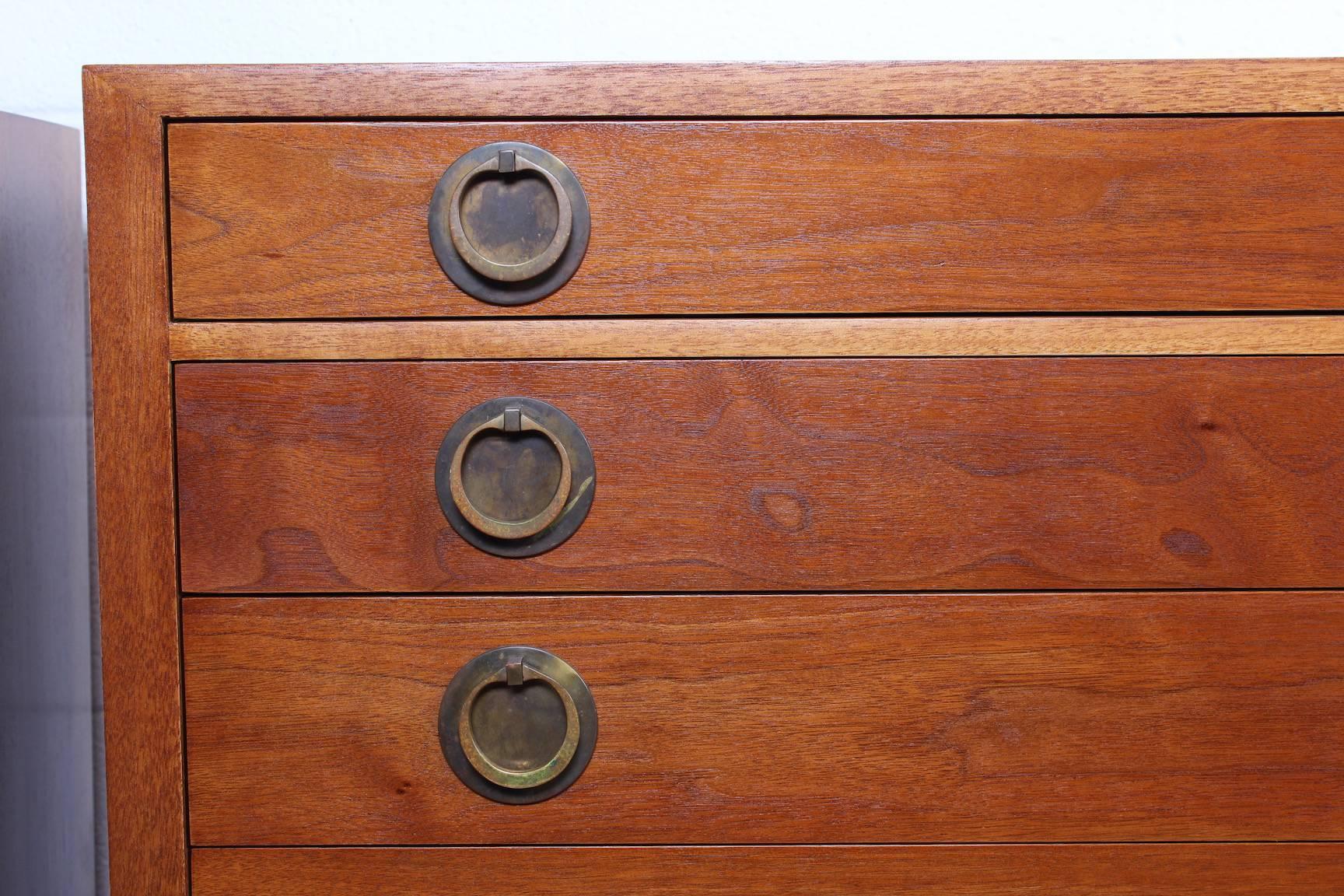 Pair of Chests by Edward Wormley for Dunbar 1