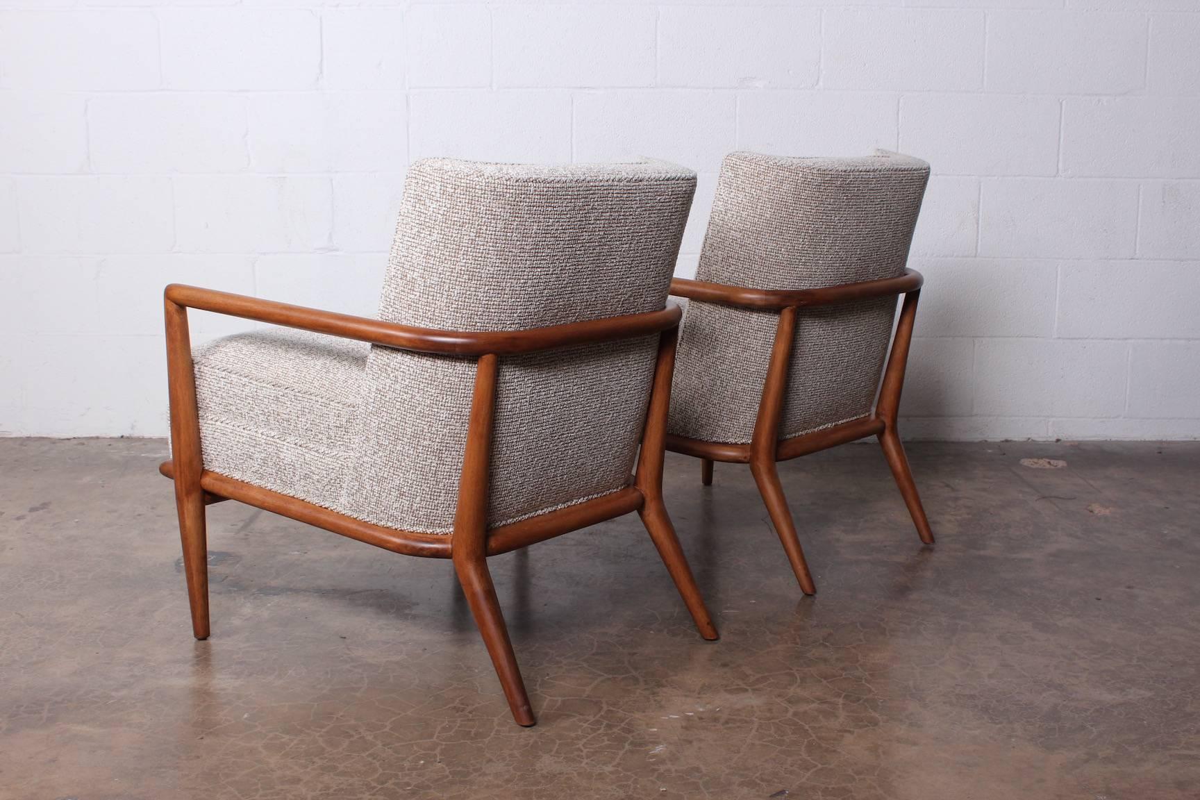 Pair of Lounge Chairs by T.H. Robsjohn-Gibbings 5