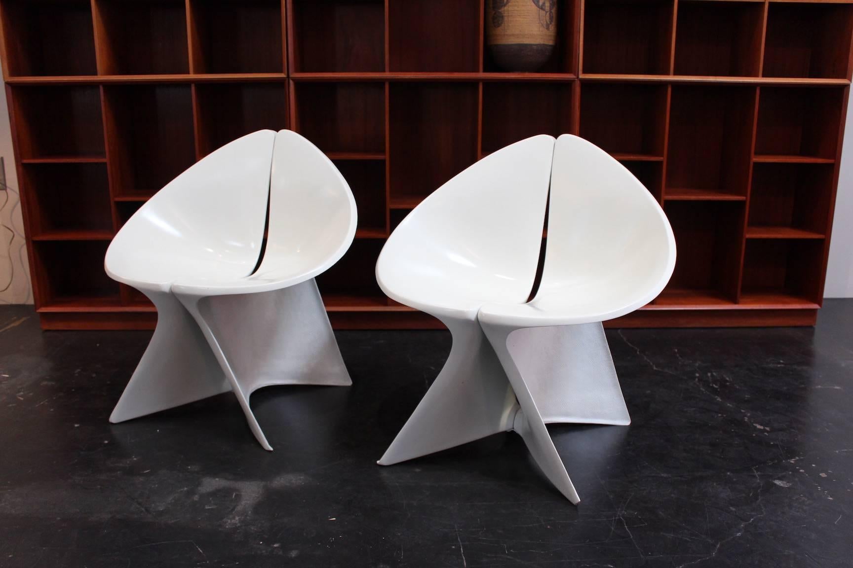 Sculptural Fiberglass Lounge Chairs 3
