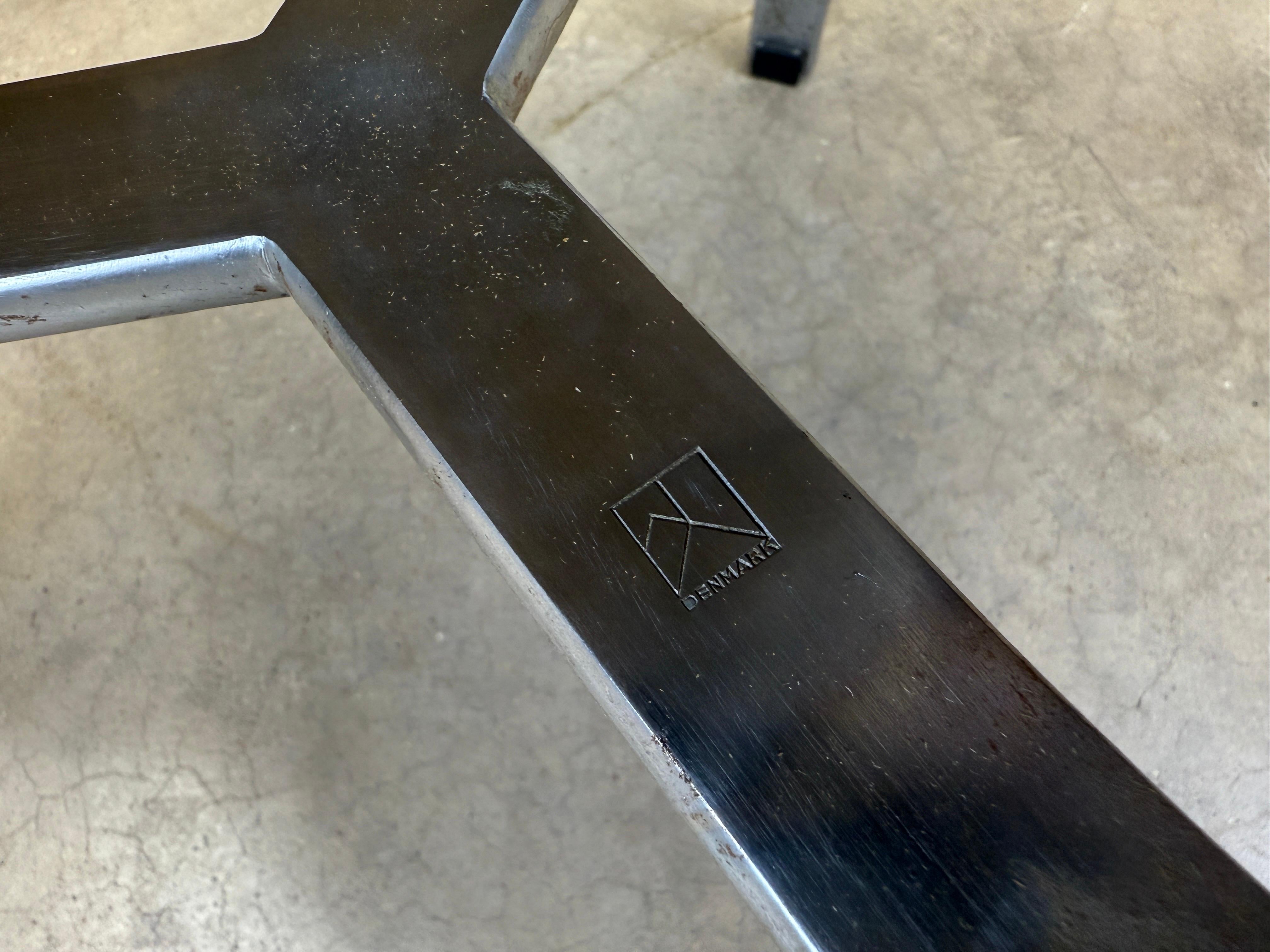 Poul Kjærholm PK 33 Hocker für E. Kold Christensen im Angebot 8