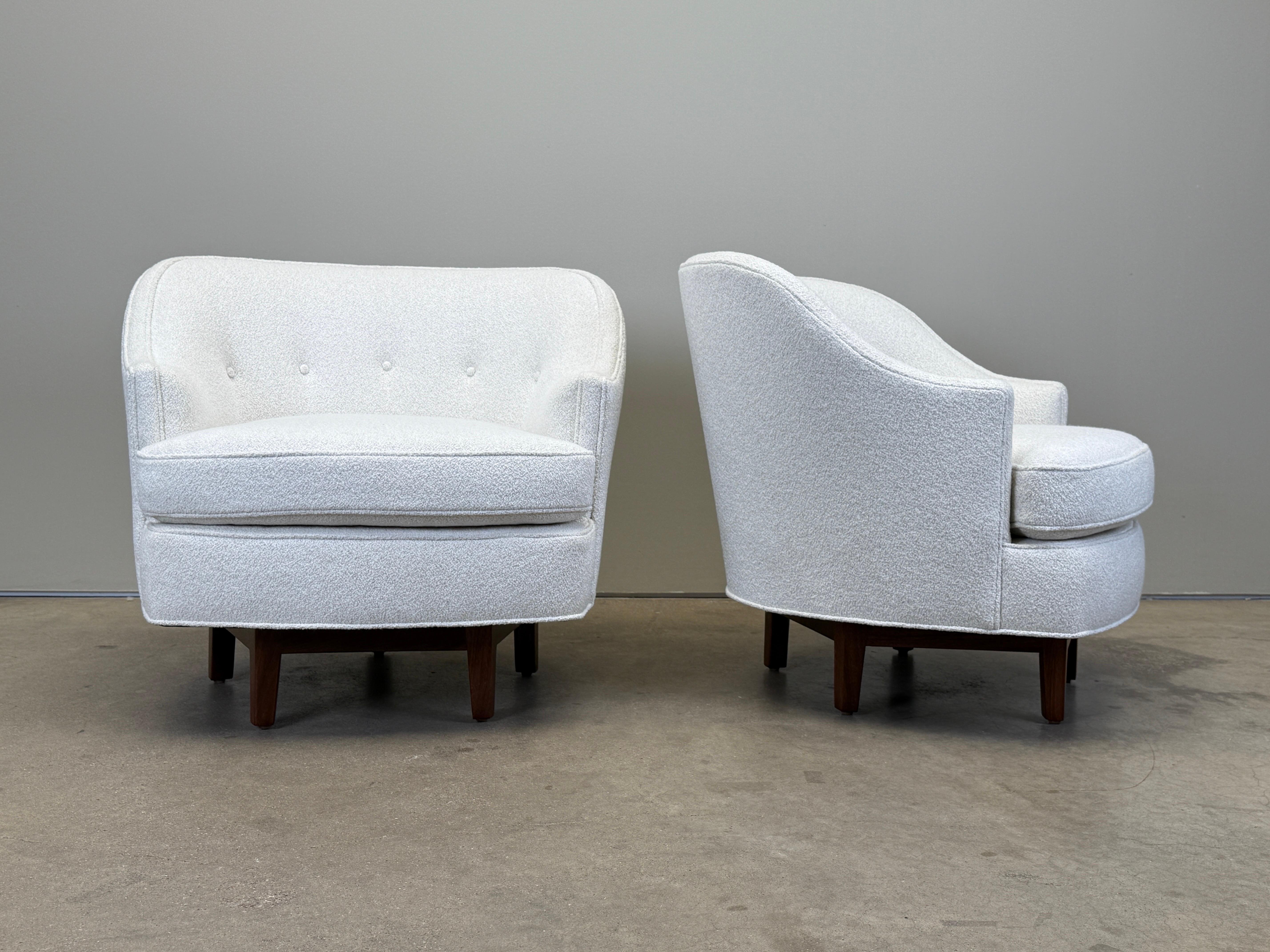 Walnut Pair of Swivel Chairs by Edward Wormley for Dunbar For Sale