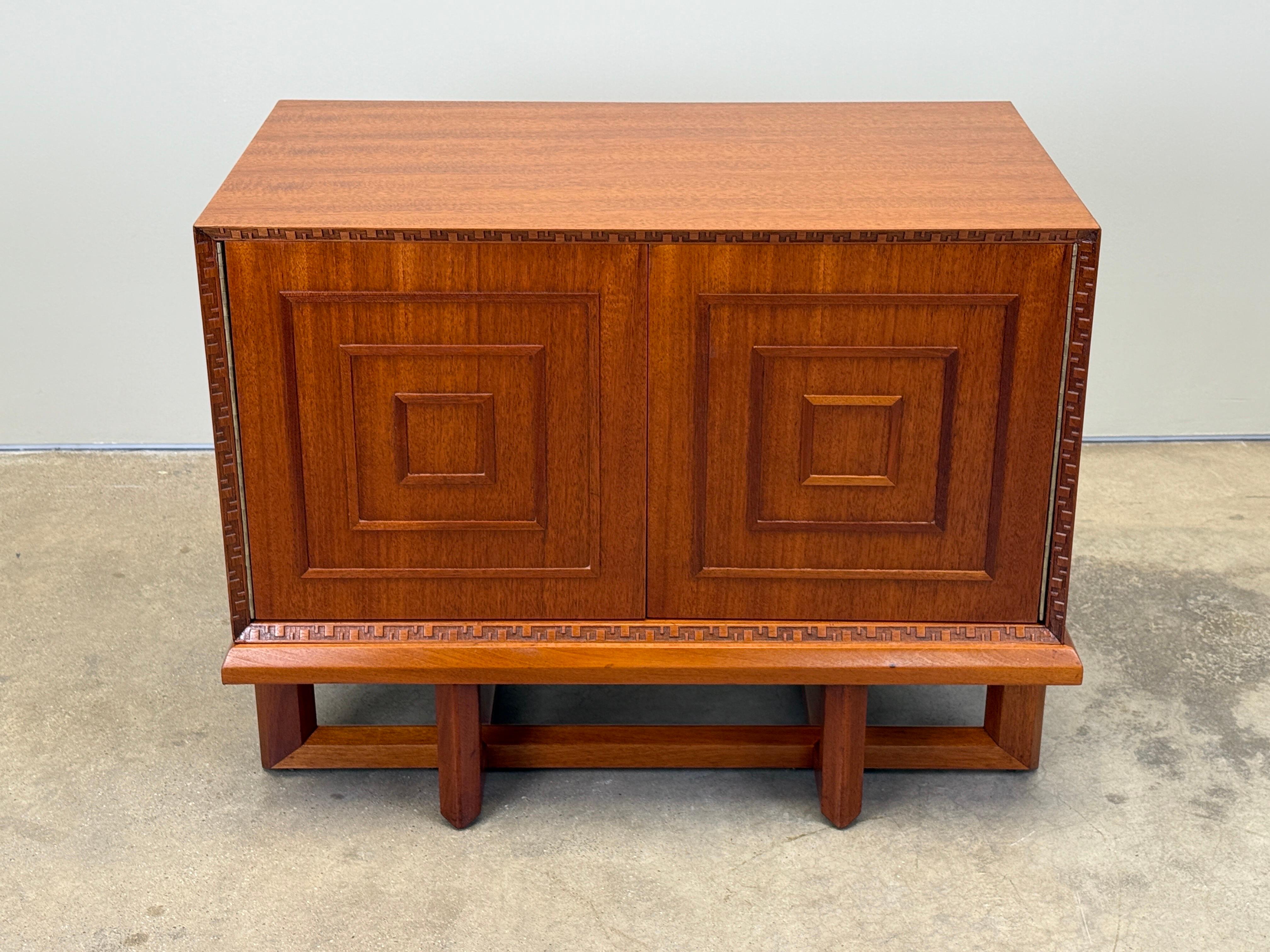 Frank Lloyd Wright Concentric Squares Cabinet for Henredon In Good Condition For Sale In Dallas, TX