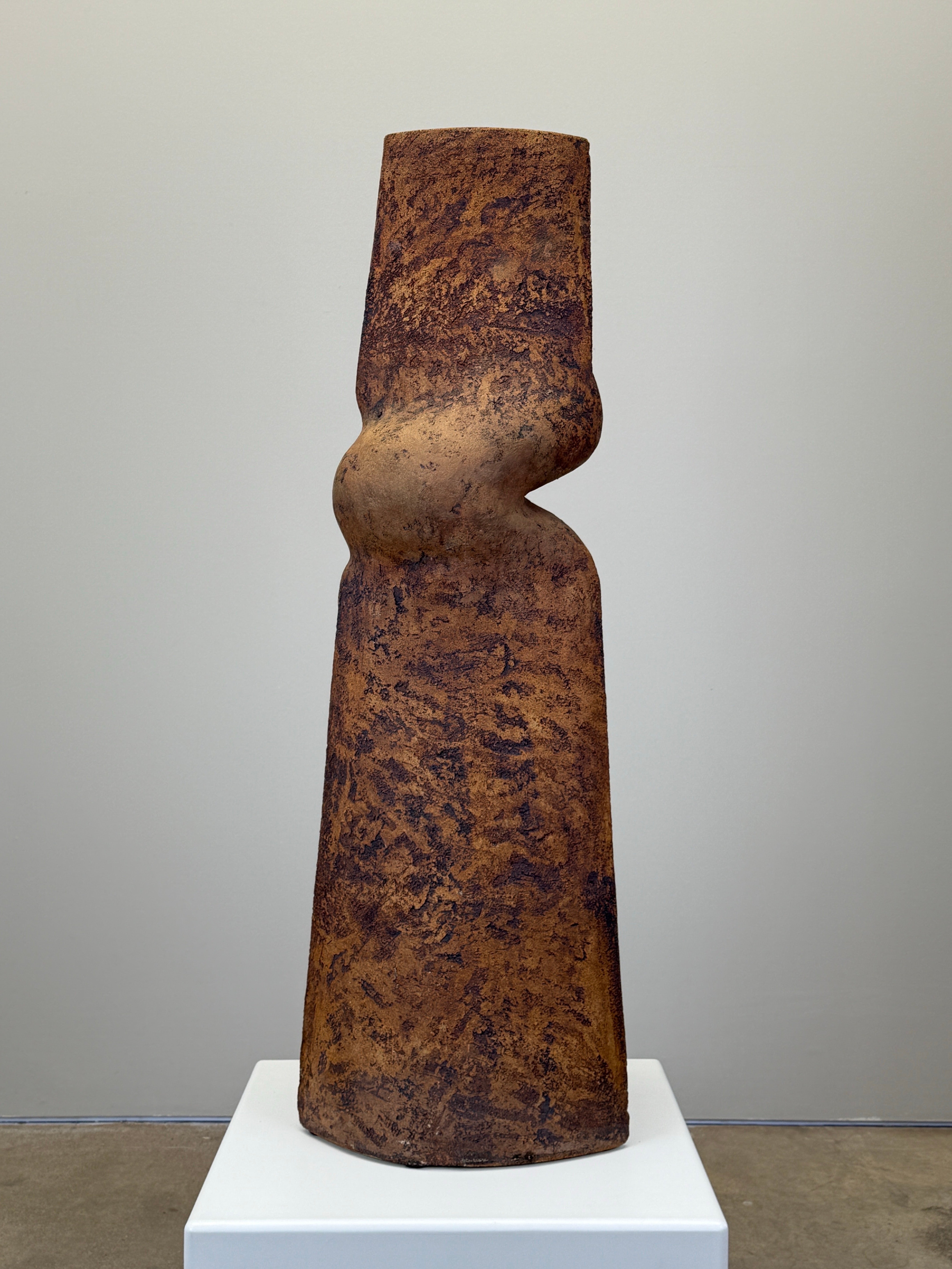 Large Ceramic Sculpture by Michael Arntz, 1964 In Good Condition For Sale In Dallas, TX