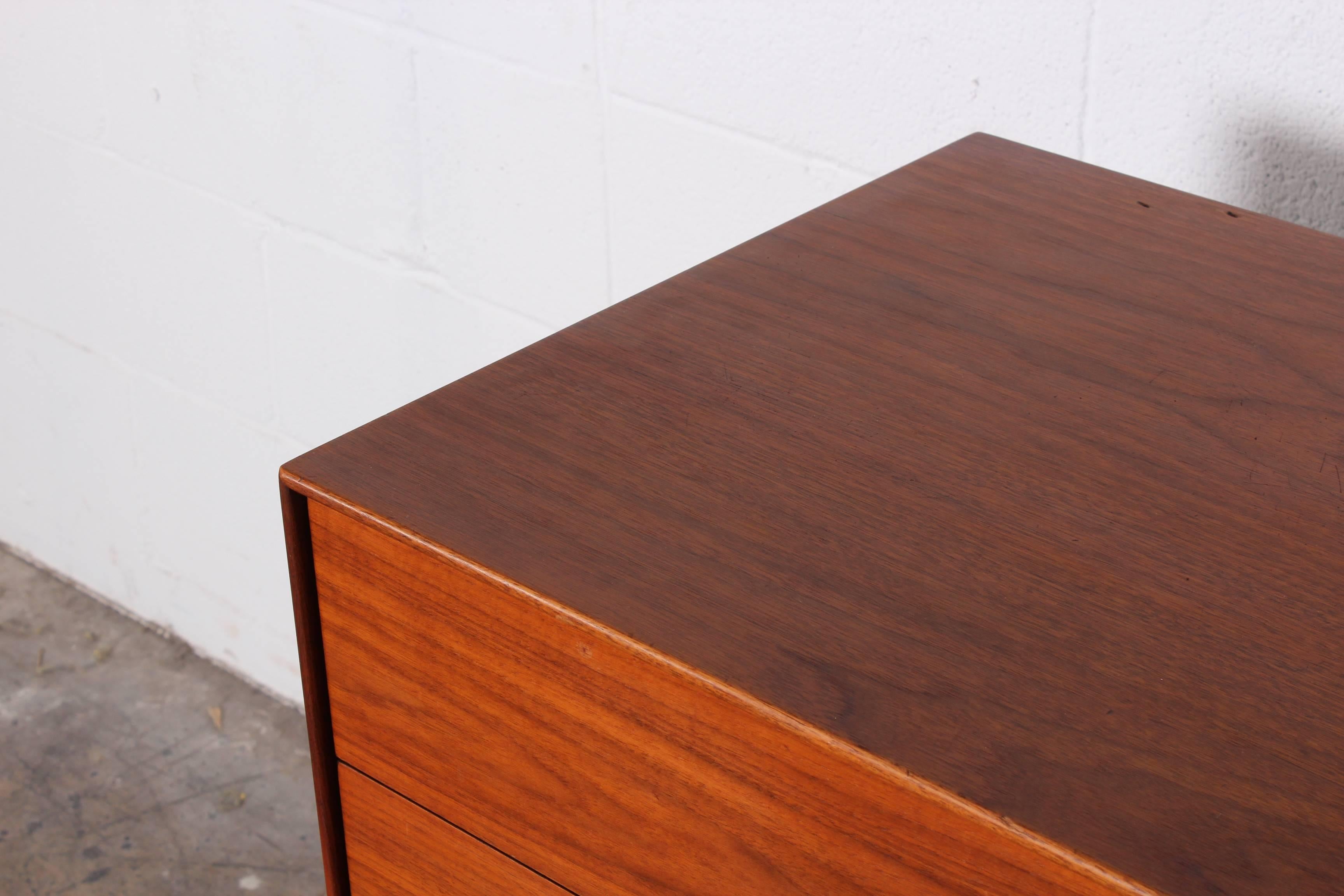 Teak Thin Edge Dresser by George Nelson In Good Condition In Dallas, TX