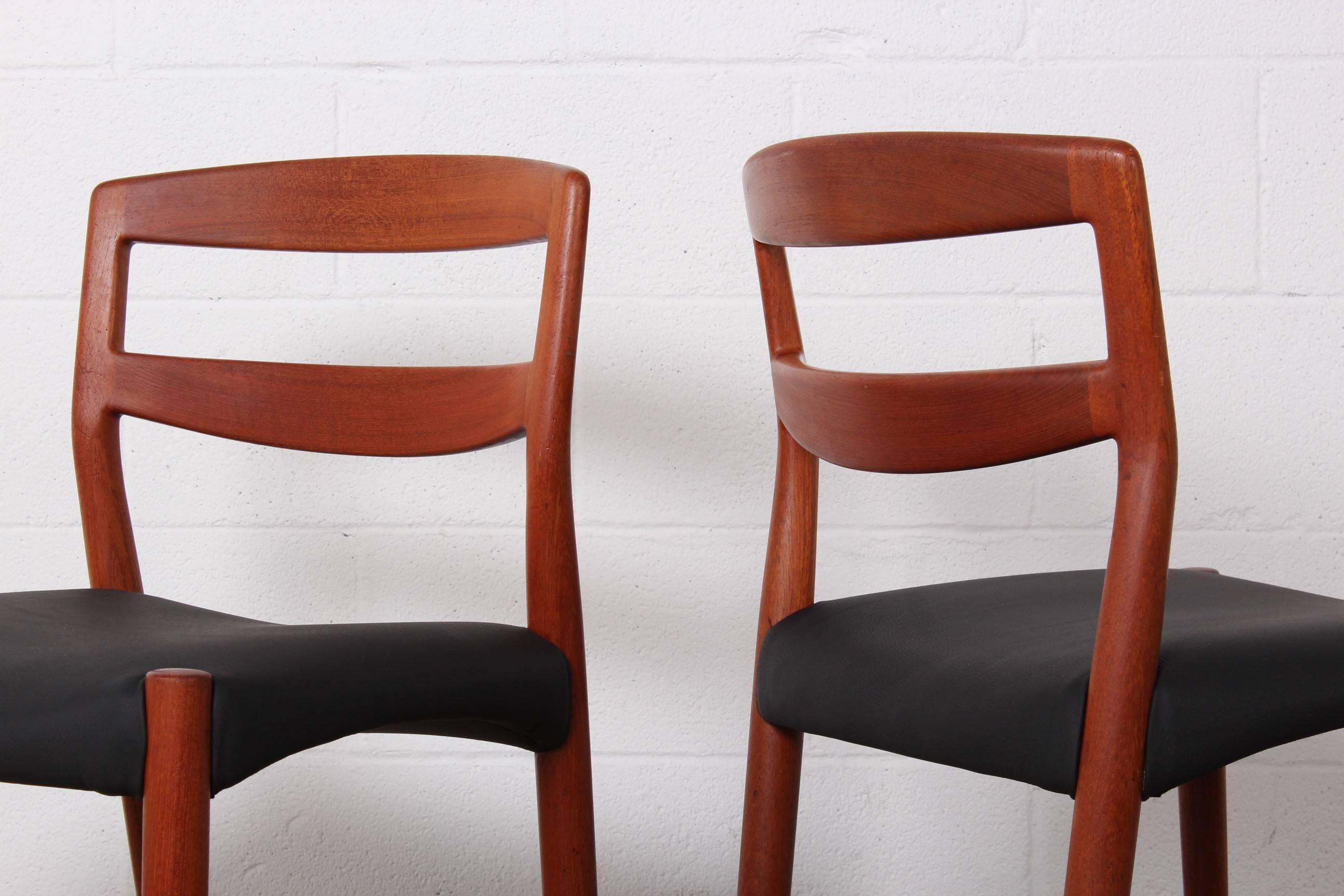 Six Dining Chairs by Ejner Larsen and Aksel Bender Madsen  3
