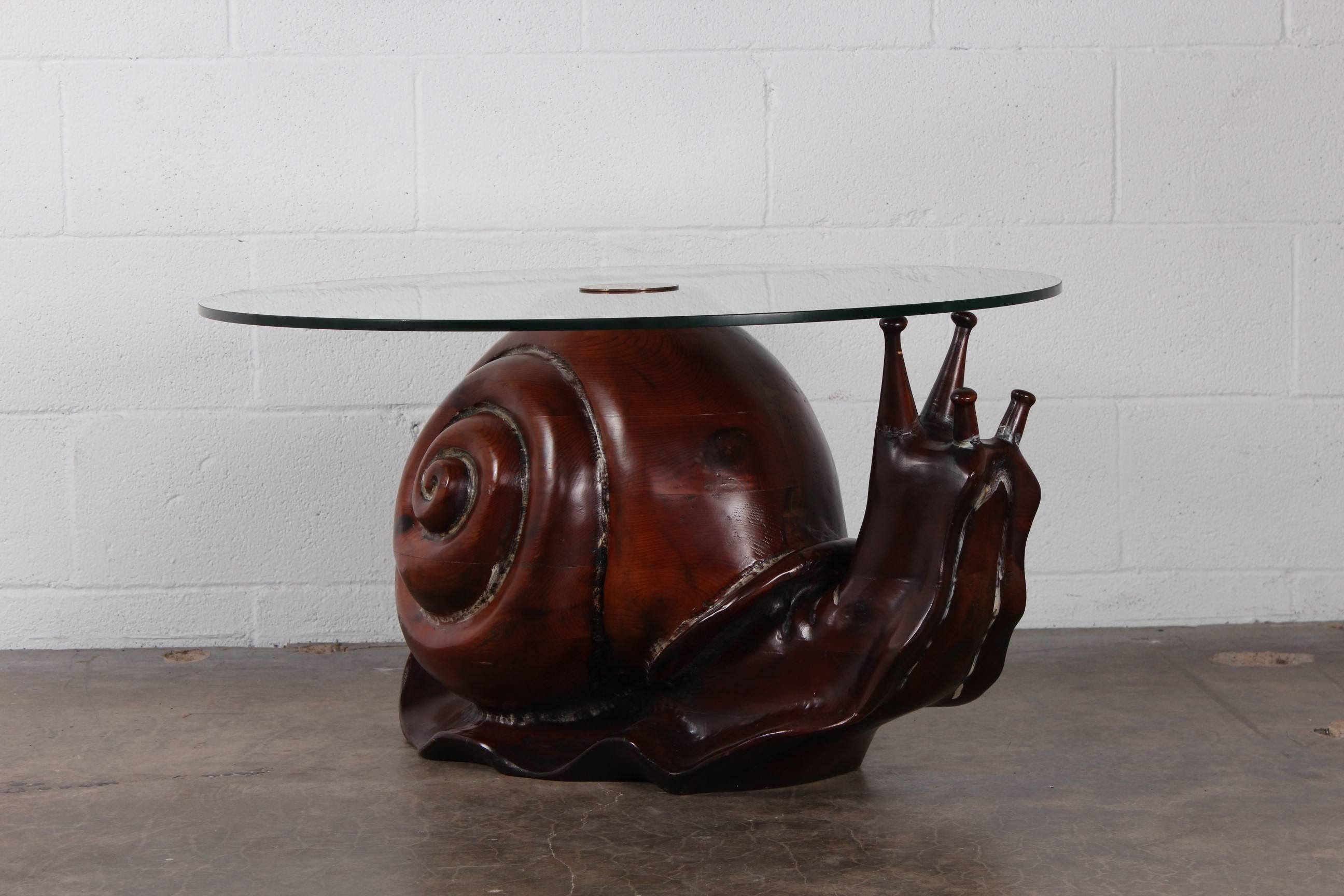 Snail Table by Federico Armijo 1