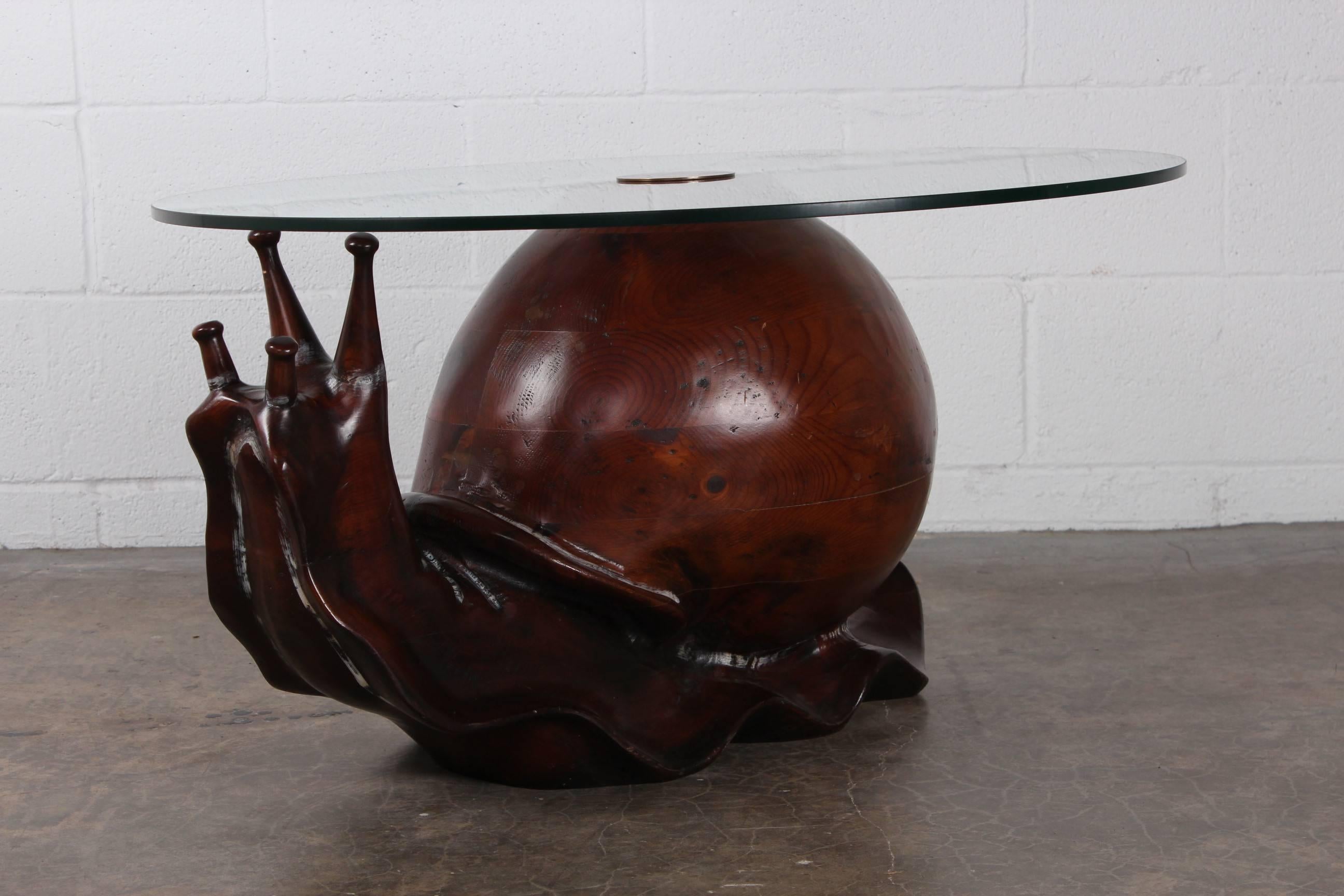 Snail Table by Federico Armijo 5