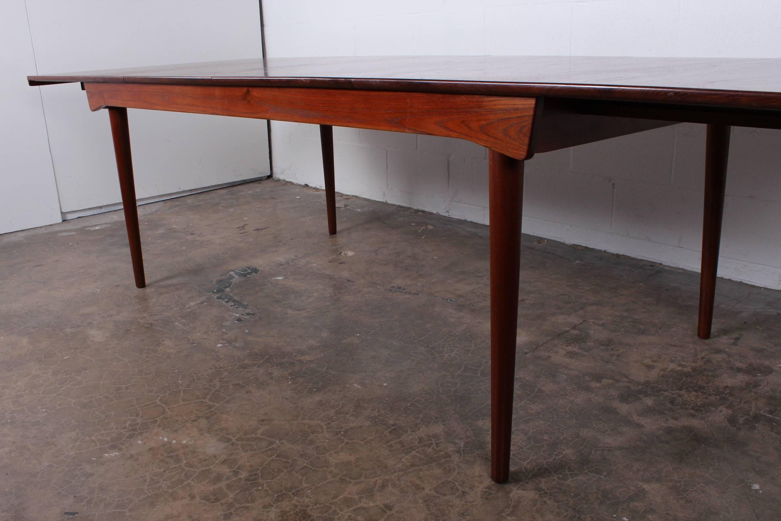 Solid Teak Dining Table Designed by Finn Juhl In Excellent Condition In Dallas, TX