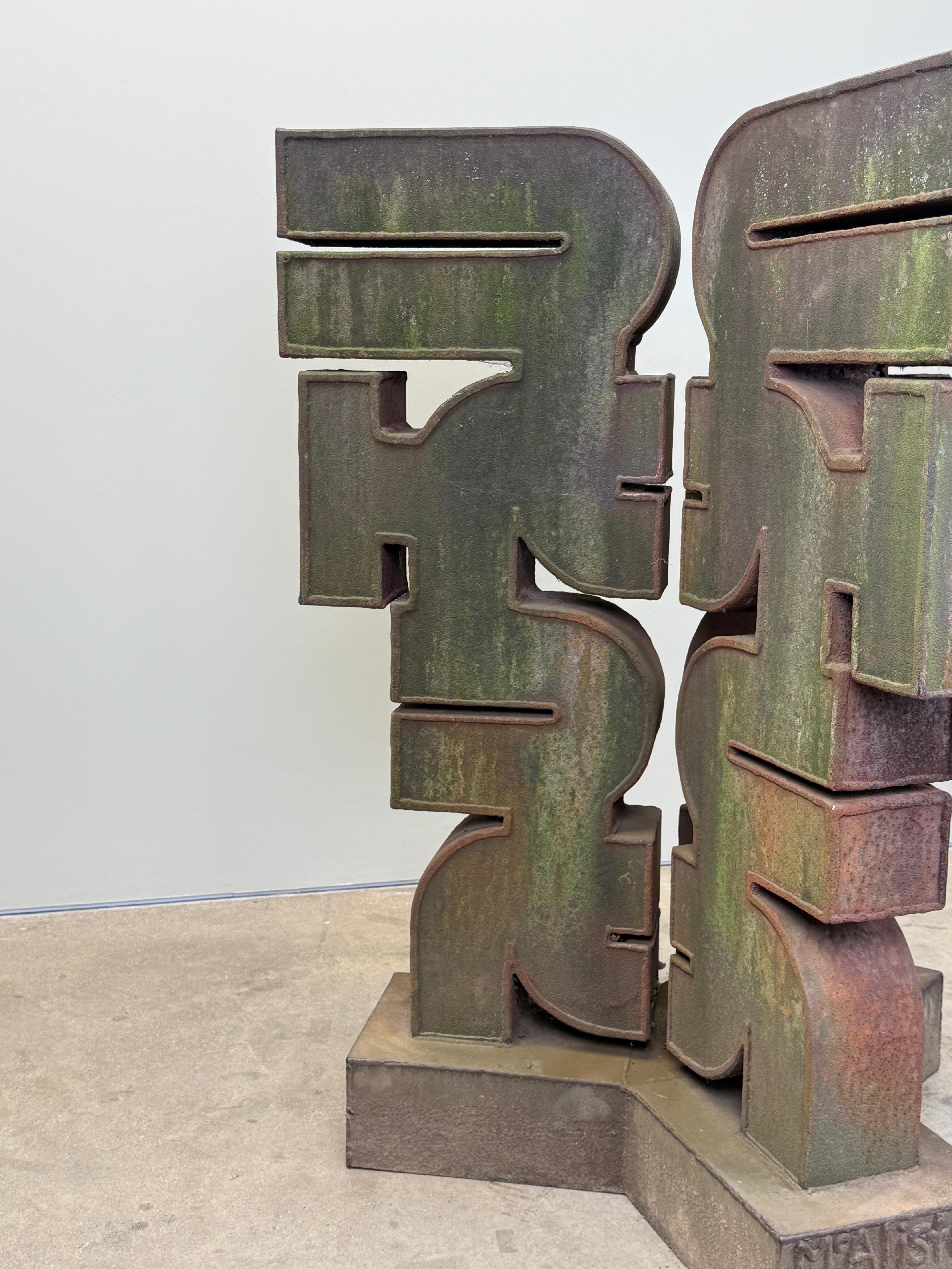 Grande scultura da esterno di McAlister Coleman 'Totem IV Complements', 1972 in vendita 13
