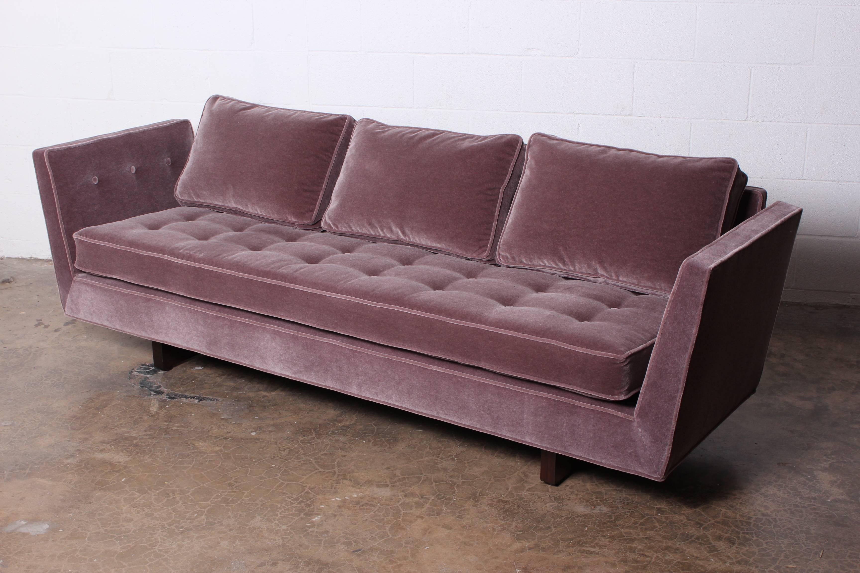 Split Arm Sofa by Edward Wormley for Dunbar 5