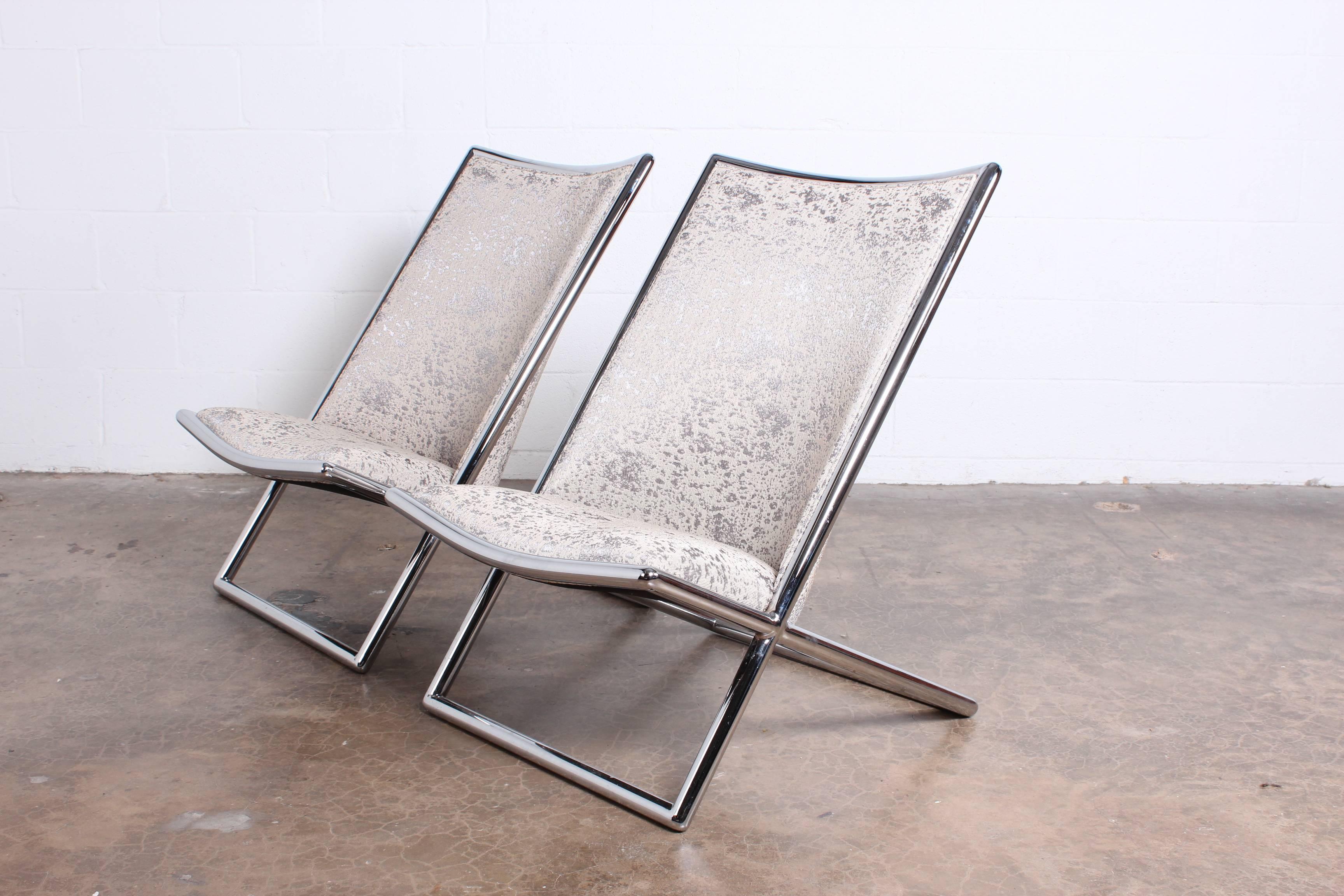 Pair of Scissor Chairs by Ward Bennett 6