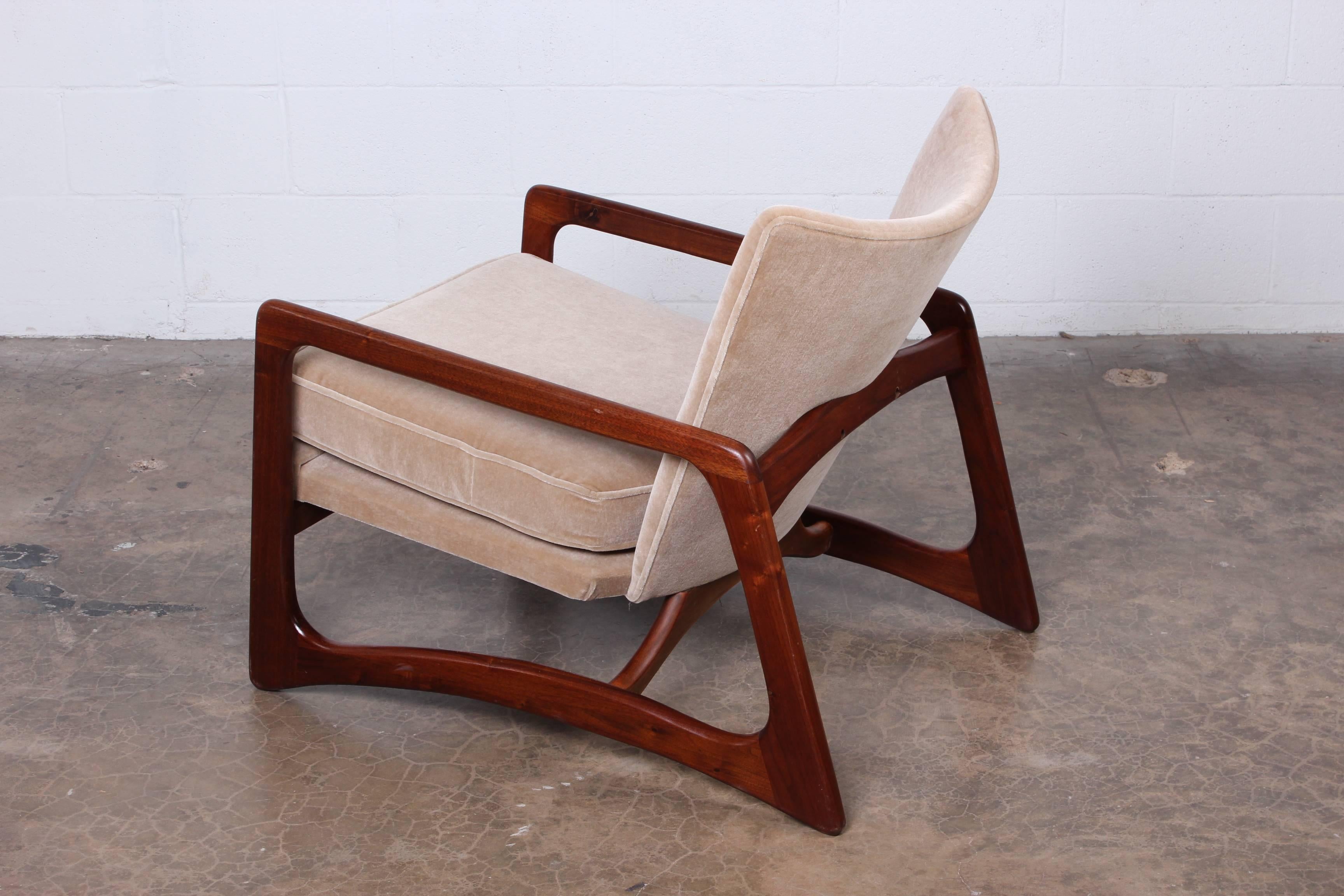 Pair of Lounge Chairs by Adrian Pearsall 3